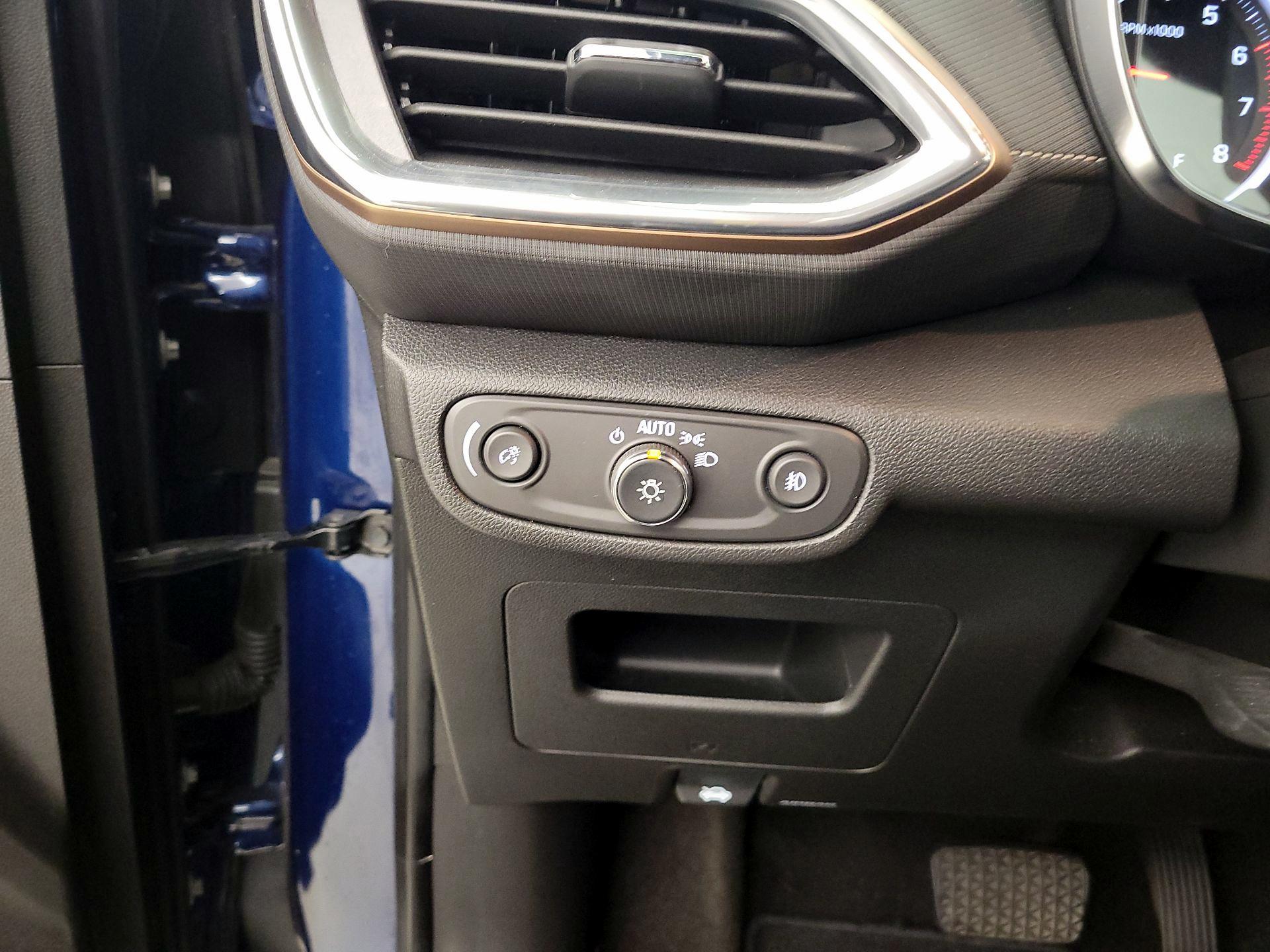 Thumbnail: 2022 Chevrolet TrailBlazer - 13