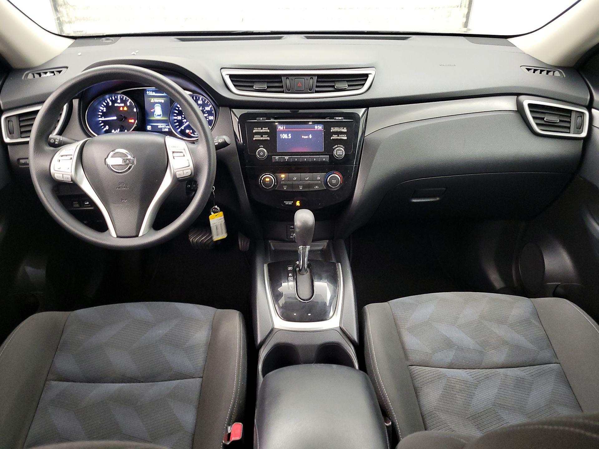 Thumbnail: 2016 Nissan Rogue - 9