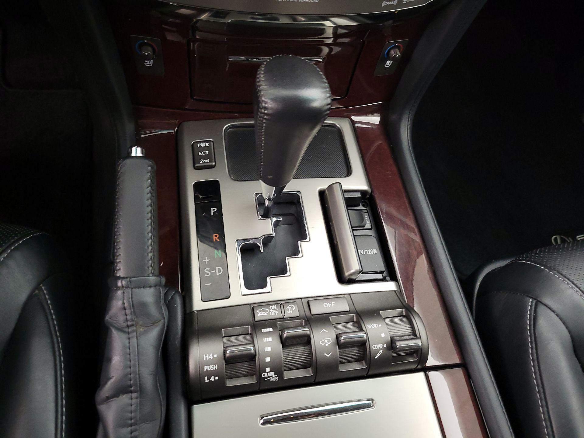 Thumbnail: 2014 Lexus LX - 18