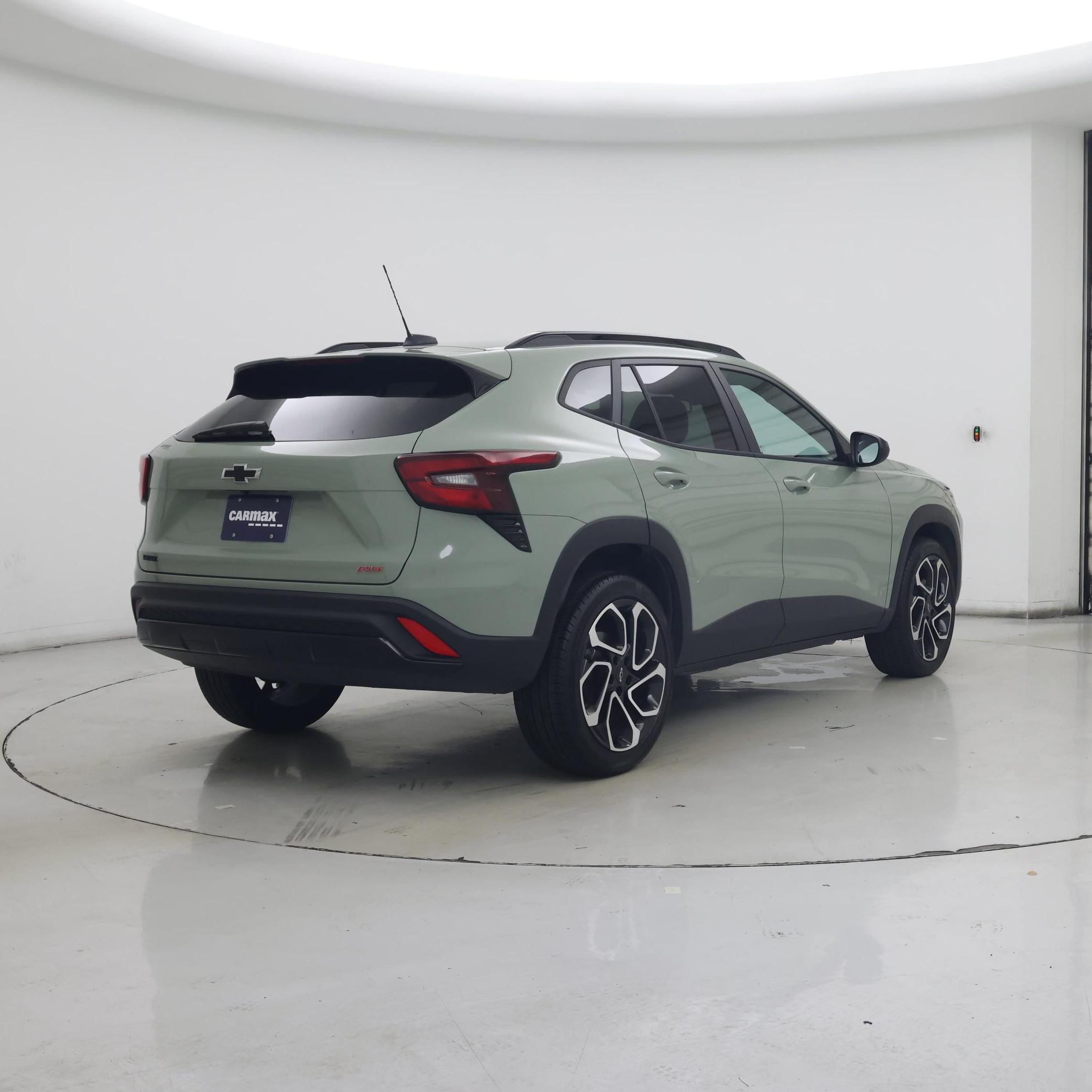 Thumbnail: 2024 Chevrolet Trax - 8