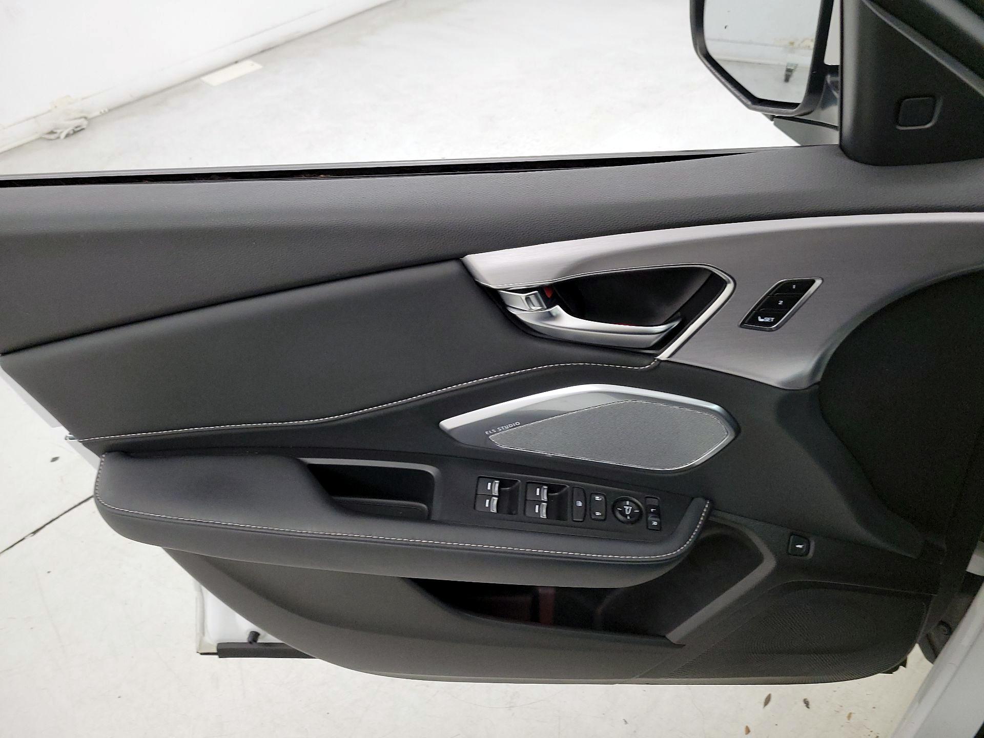 Thumbnail: 2022 Acura RDX - 12