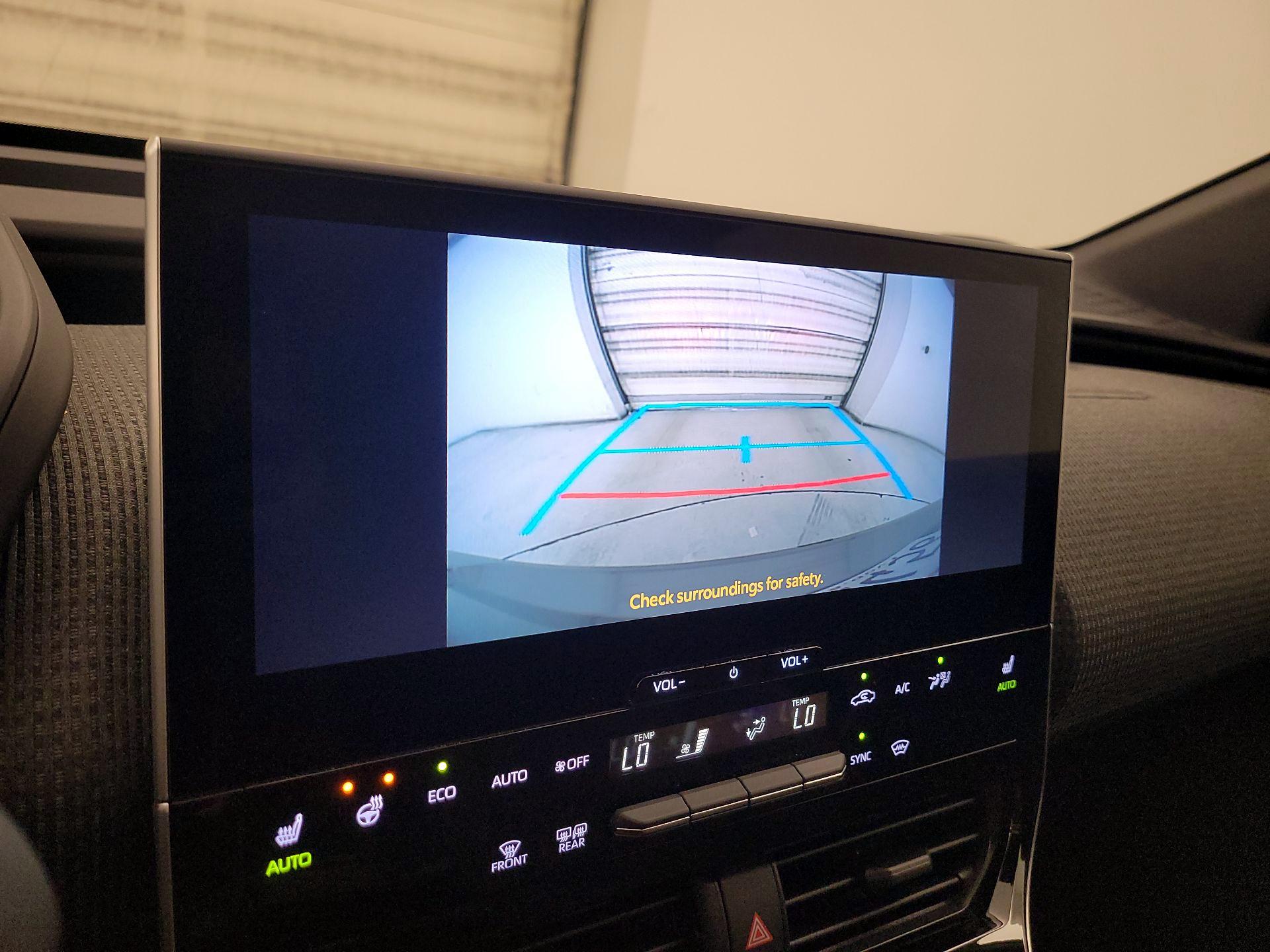 Thumbnail: 2025 Toyota bZ4X - 14