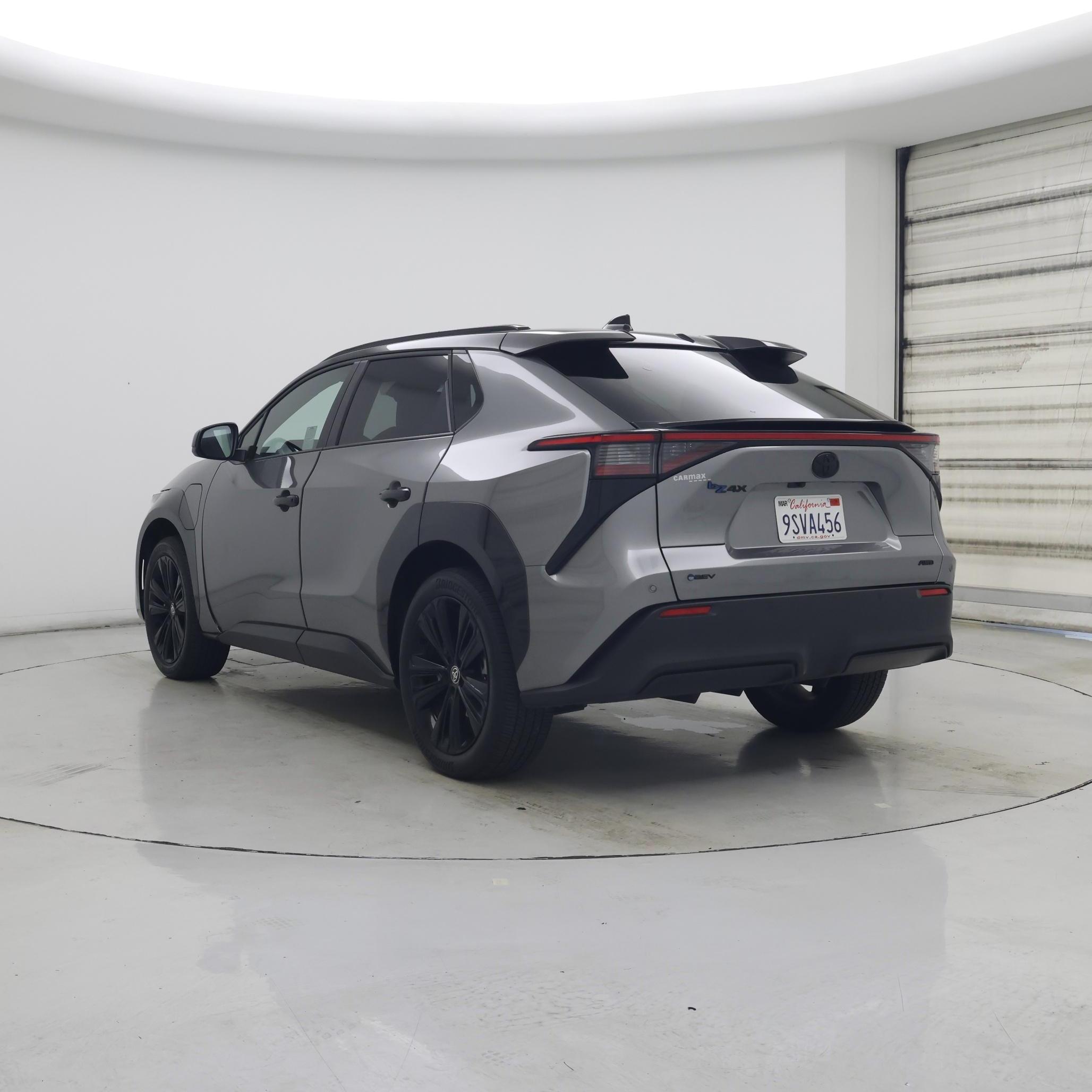 Thumbnail: 2025 Toyota bZ4X - 2