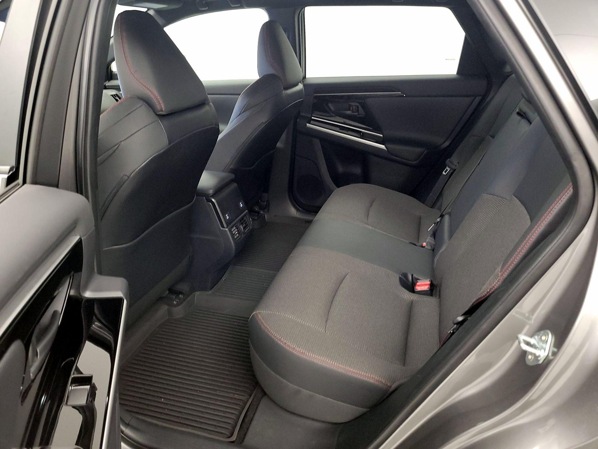 Thumbnail: 2025 Toyota bZ4X - 20