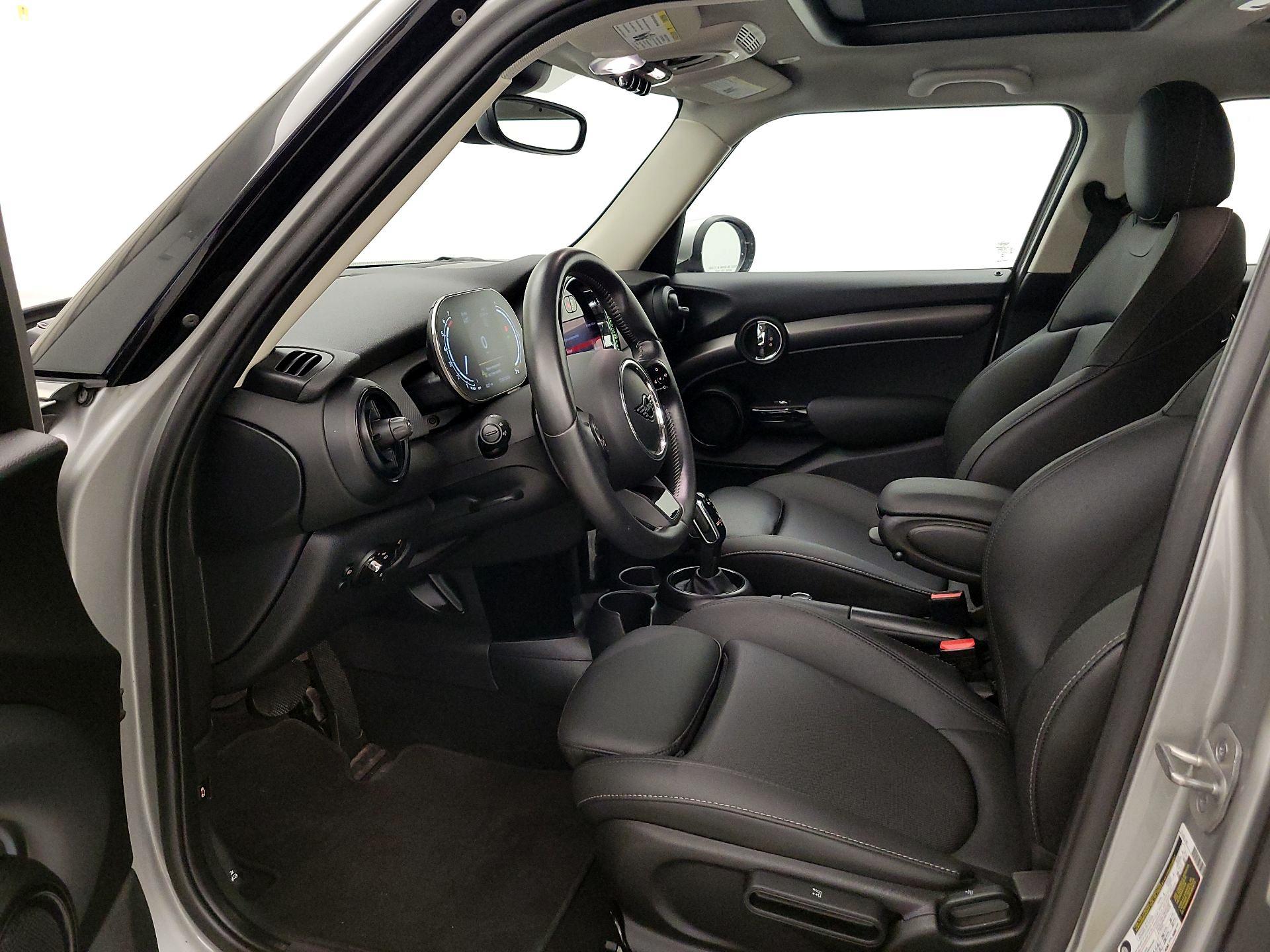 Thumbnail: 2024 MINI Cooper Hardtop - 11