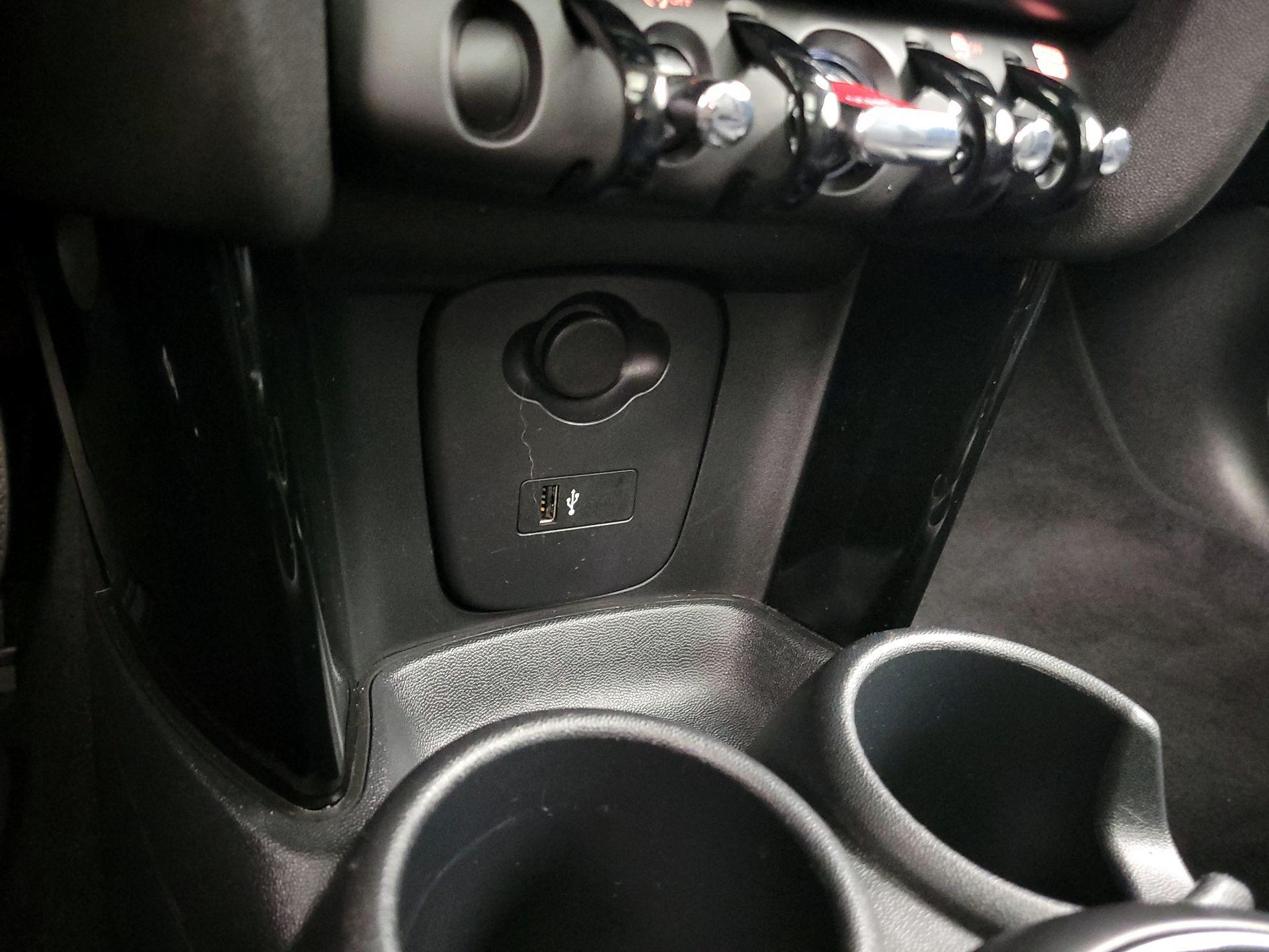 Thumbnail: 2024 MINI Cooper Hardtop - 18