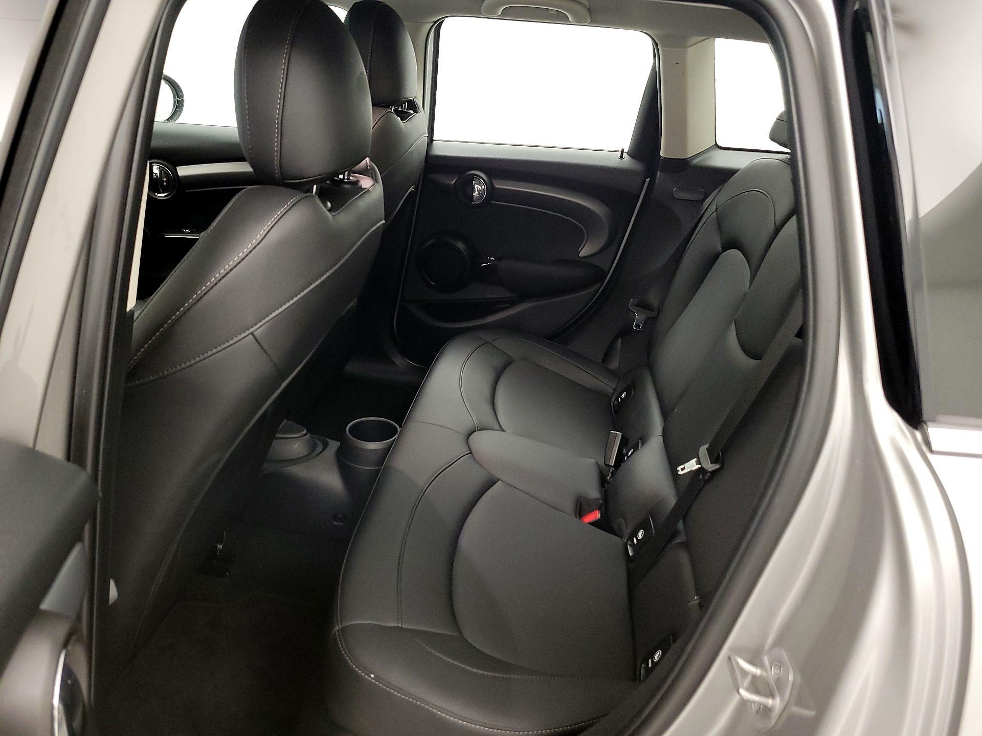 Thumbnail: 2024 MINI Cooper Hardtop - 20