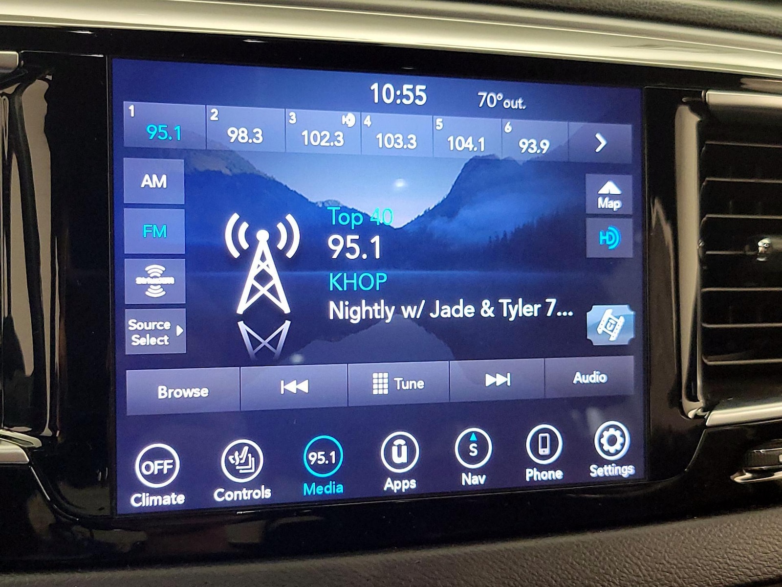 2019 Chrysler Pacifica Touring L Plus - Photo 17