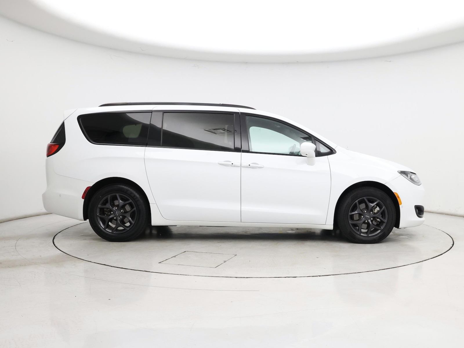 2019 Chrysler Pacifica Touring L Plus - Photo 8
