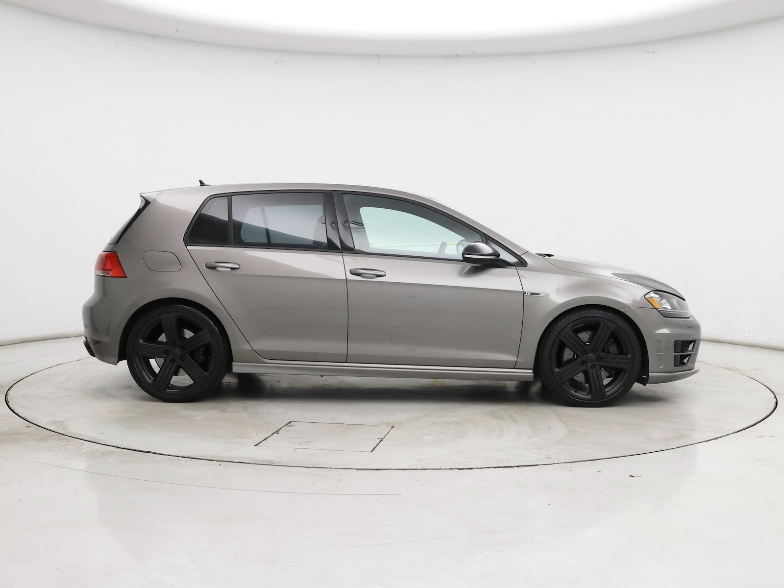 2015 Volkswagen Golf R R - Photo 8