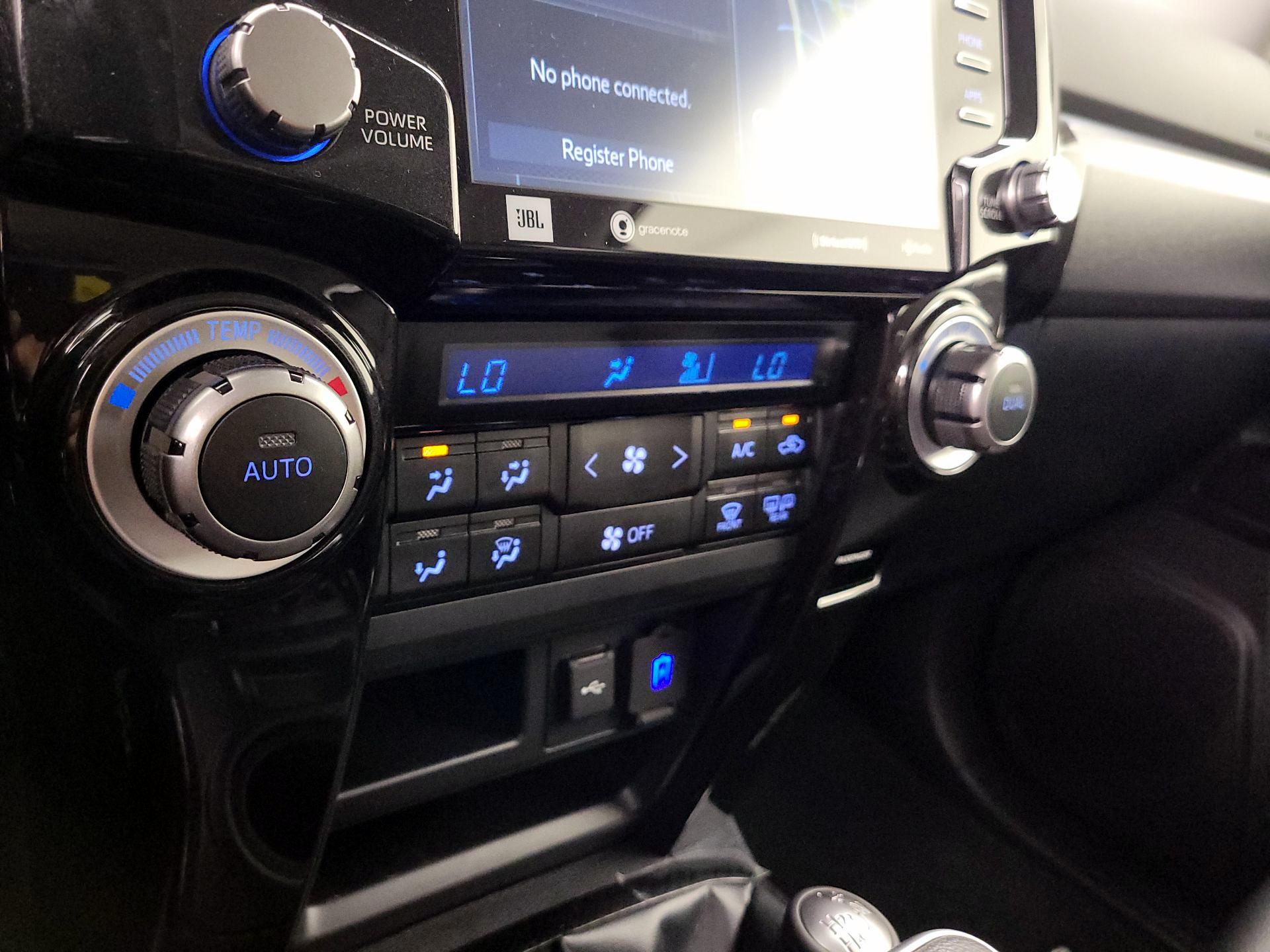 Thumbnail: 2024 Toyota 4Runner - 17