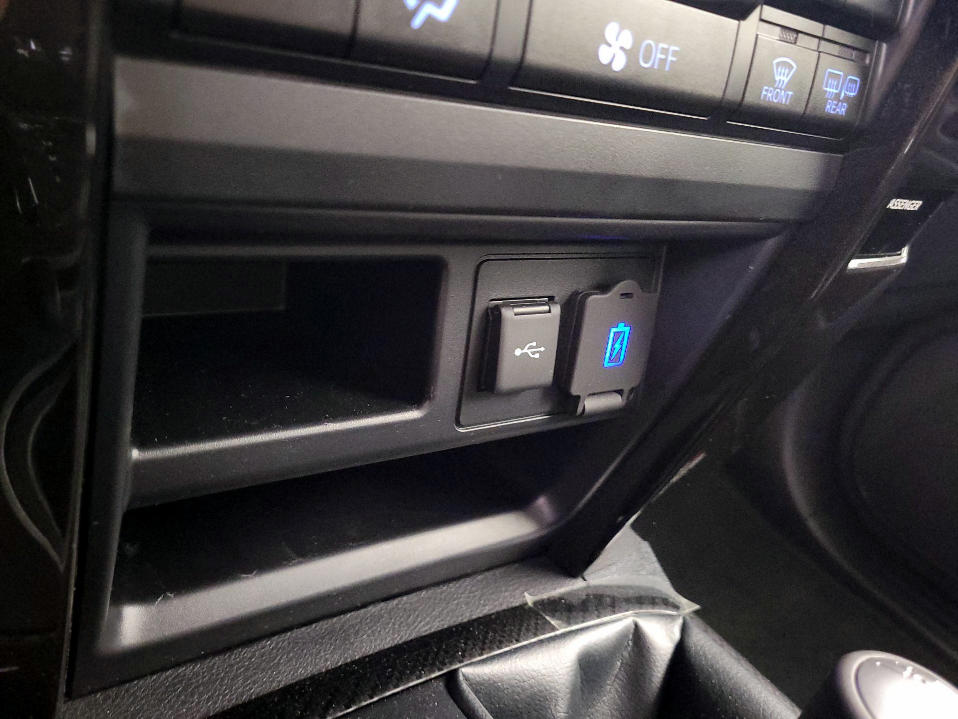 Thumbnail: 2024 Toyota 4Runner - 19