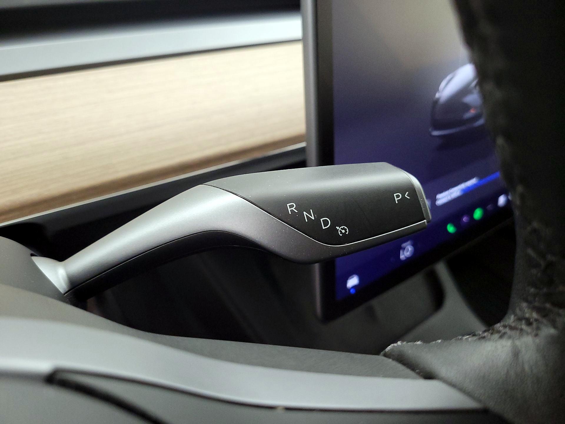 Thumbnail: 2023 Tesla Model 3 - 17