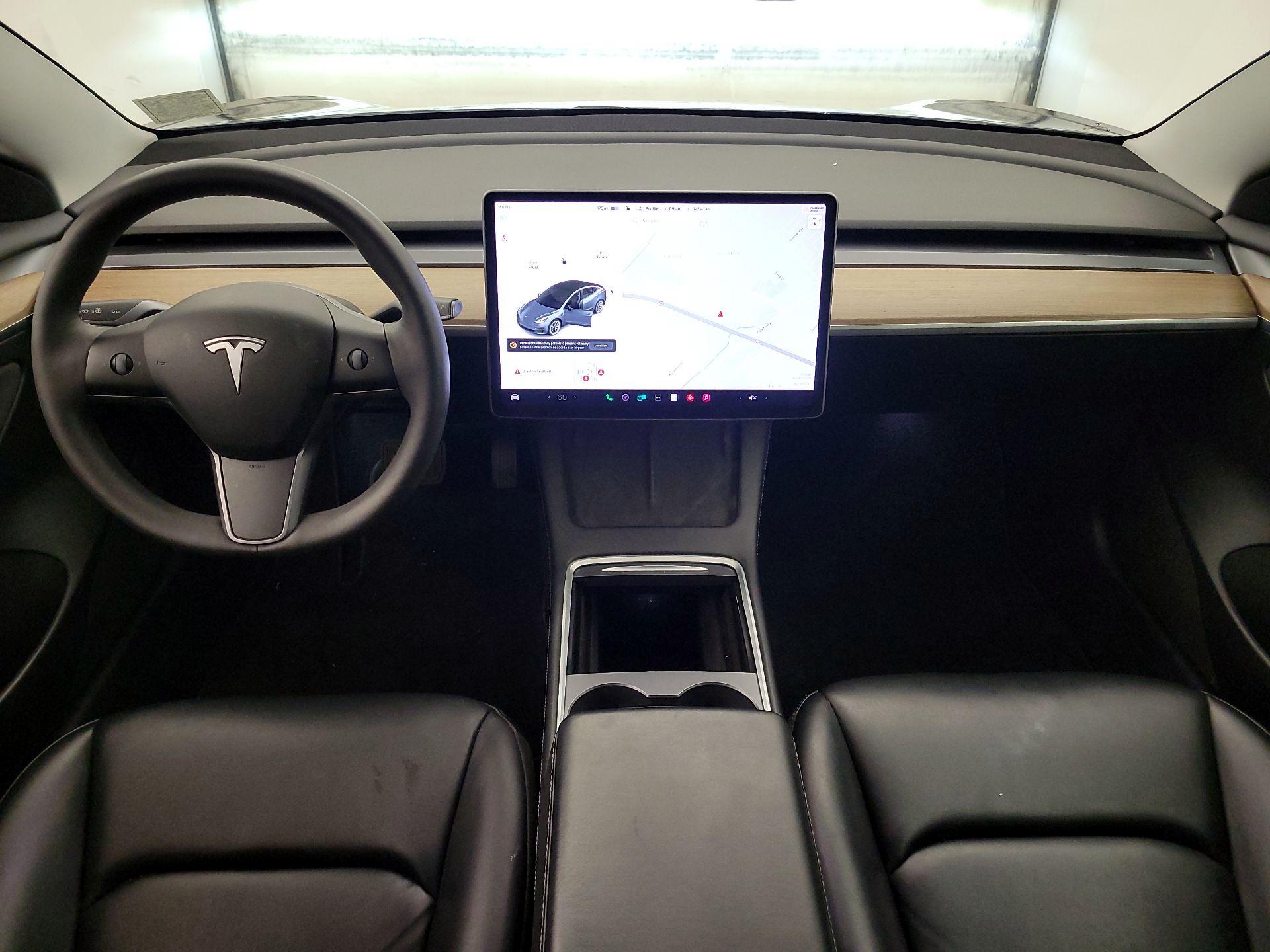 Thumbnail: 2021 Tesla Model 3 - 9