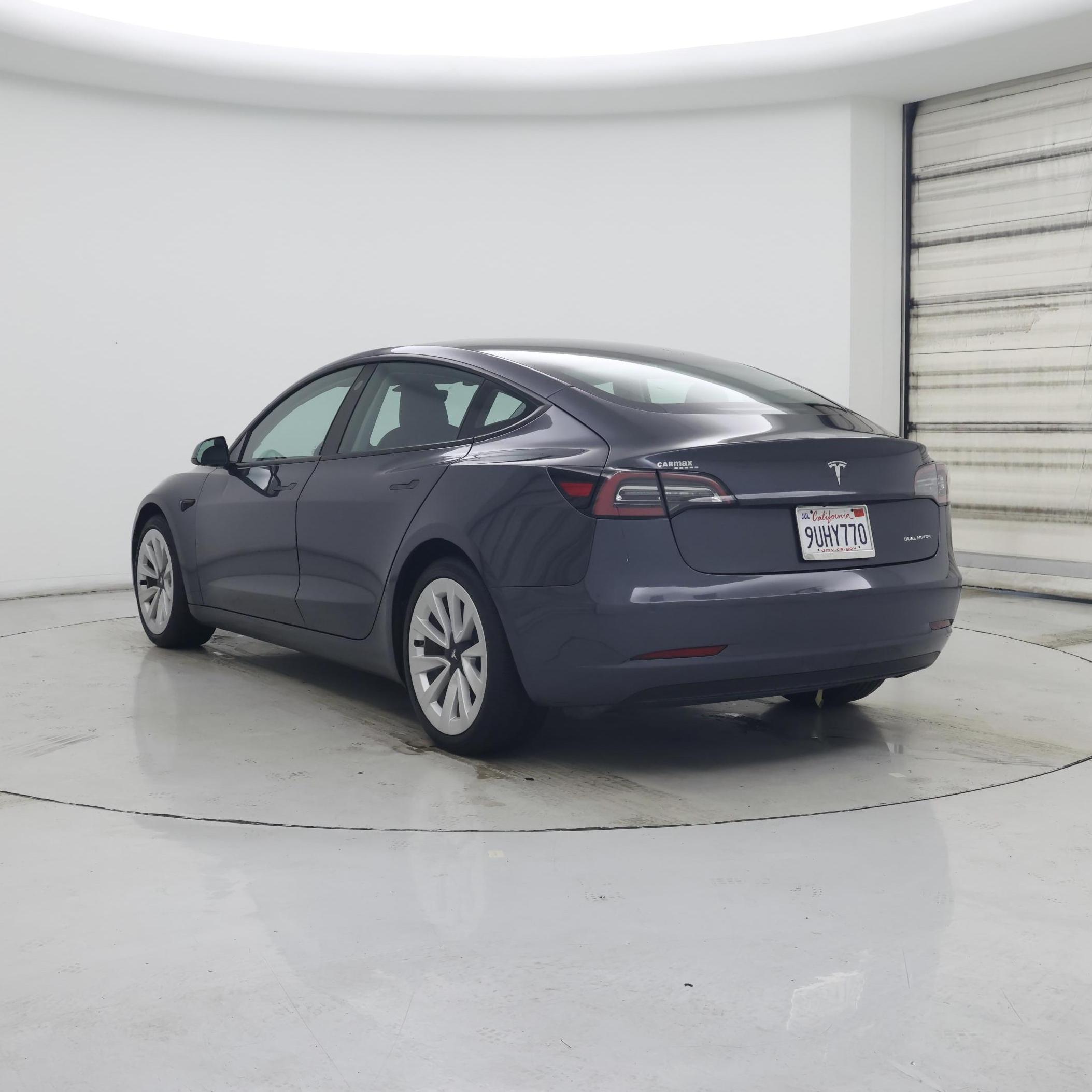 Thumbnail: 2021 Tesla Model 3 - 2