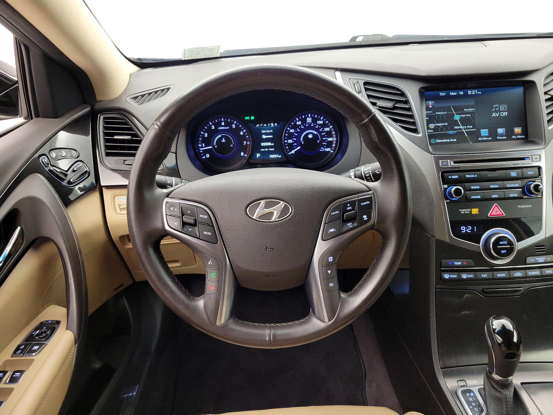 Thumbnail: 2017 Hyundai Azera - 10