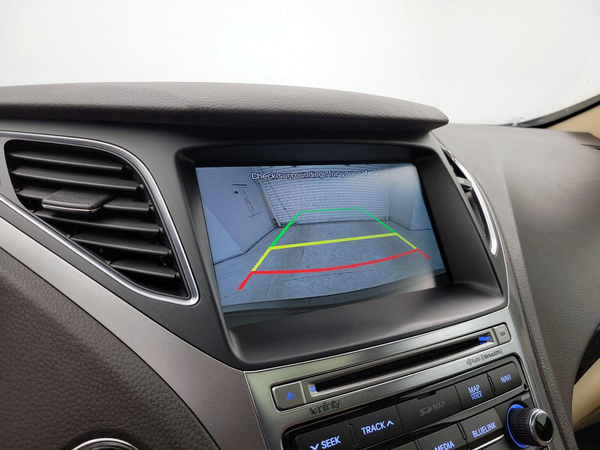 Thumbnail: 2017 Hyundai Azera - 15