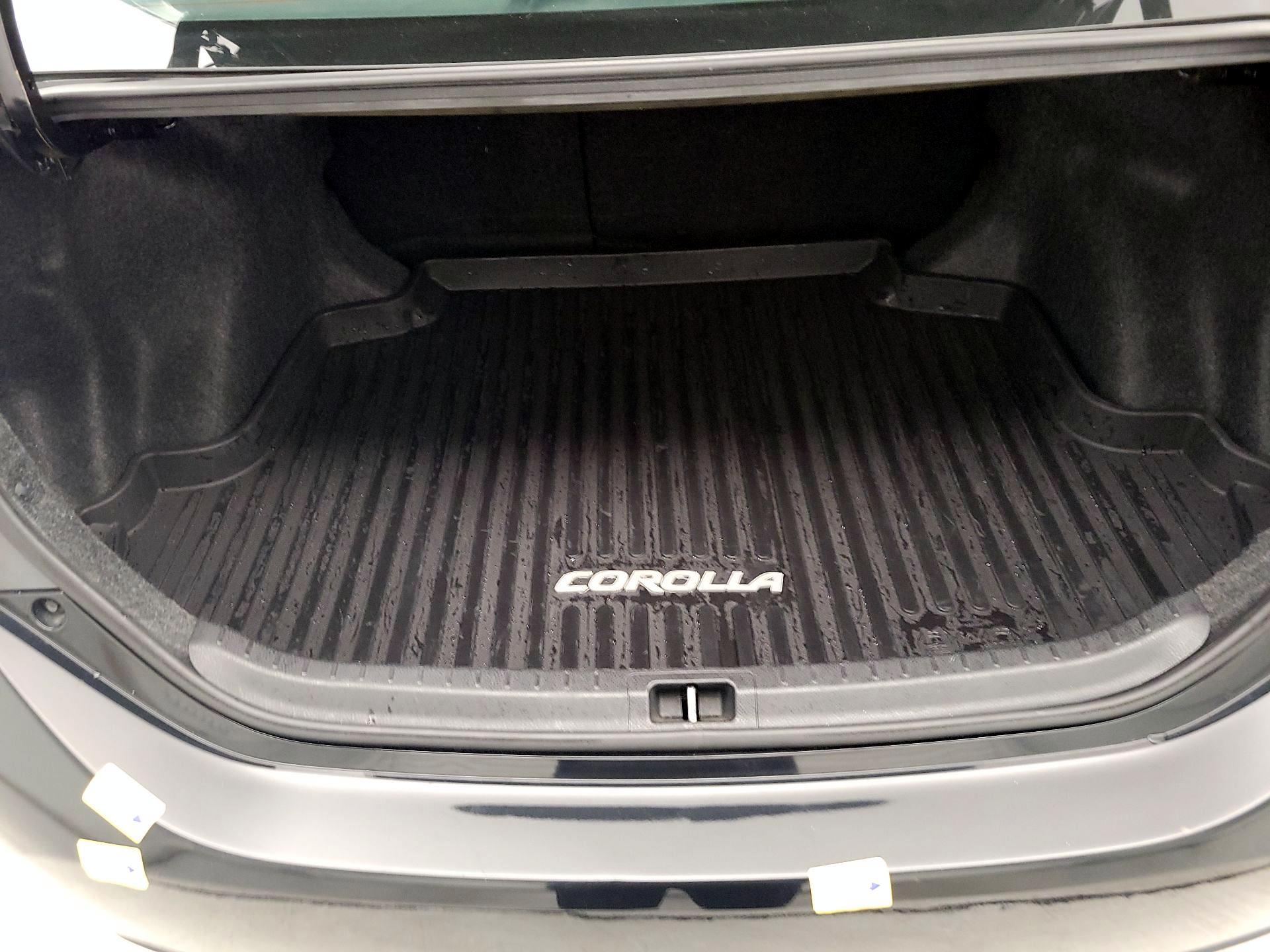 Thumbnail: 2018 Toyota Corolla - 20