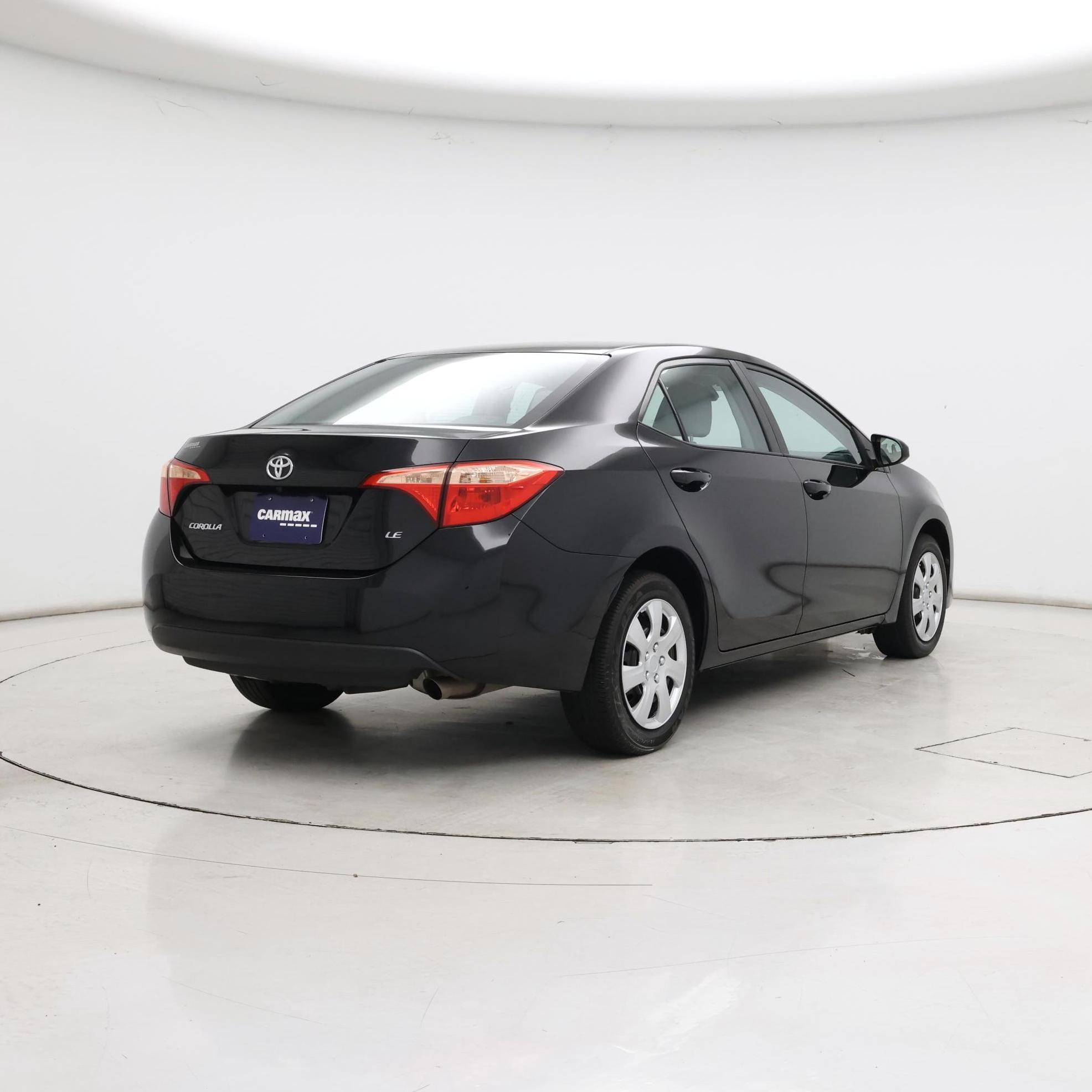 Thumbnail: 2018 Toyota Corolla - 8