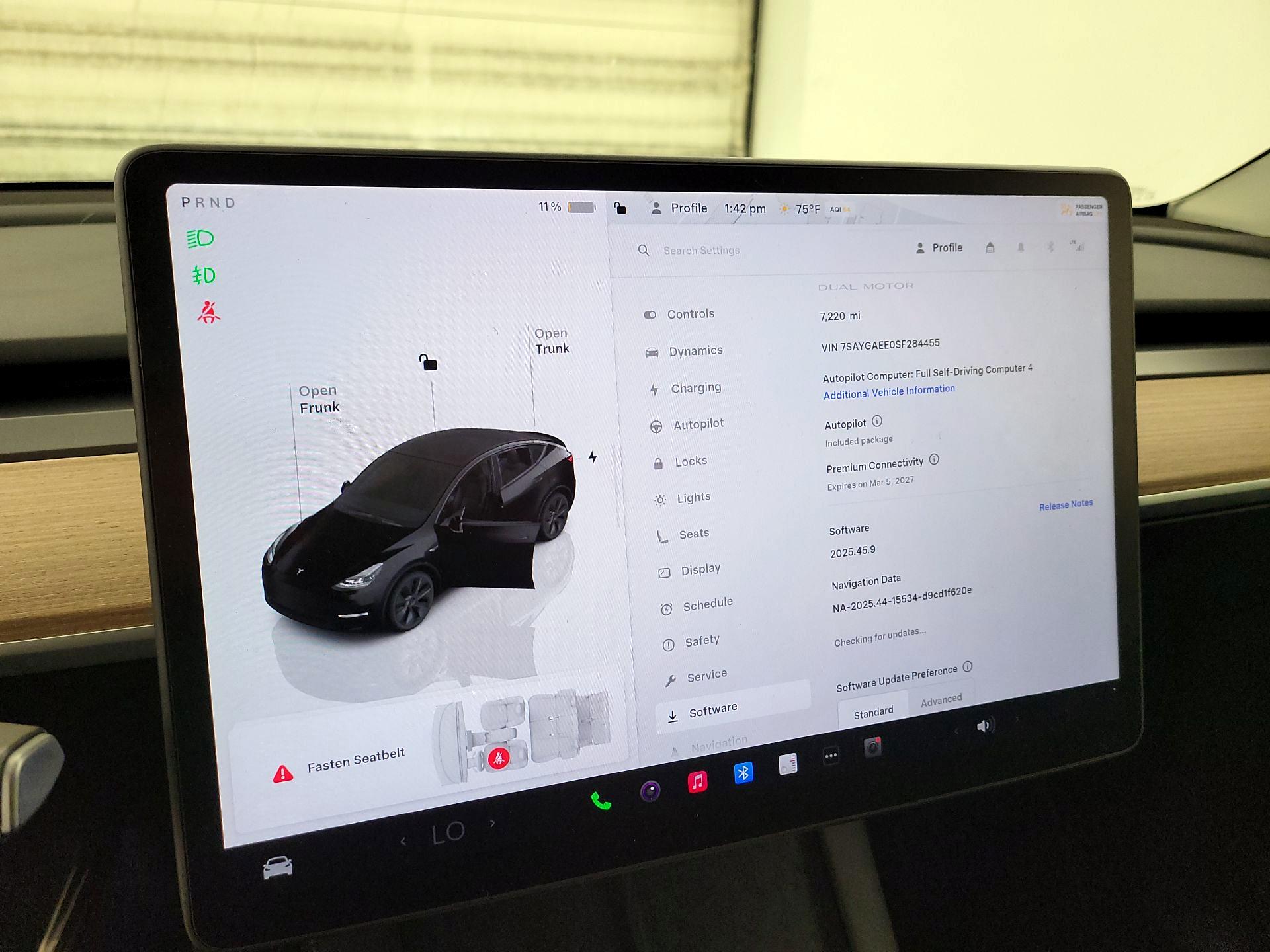 Thumbnail: 2025 Tesla Model Y - 13