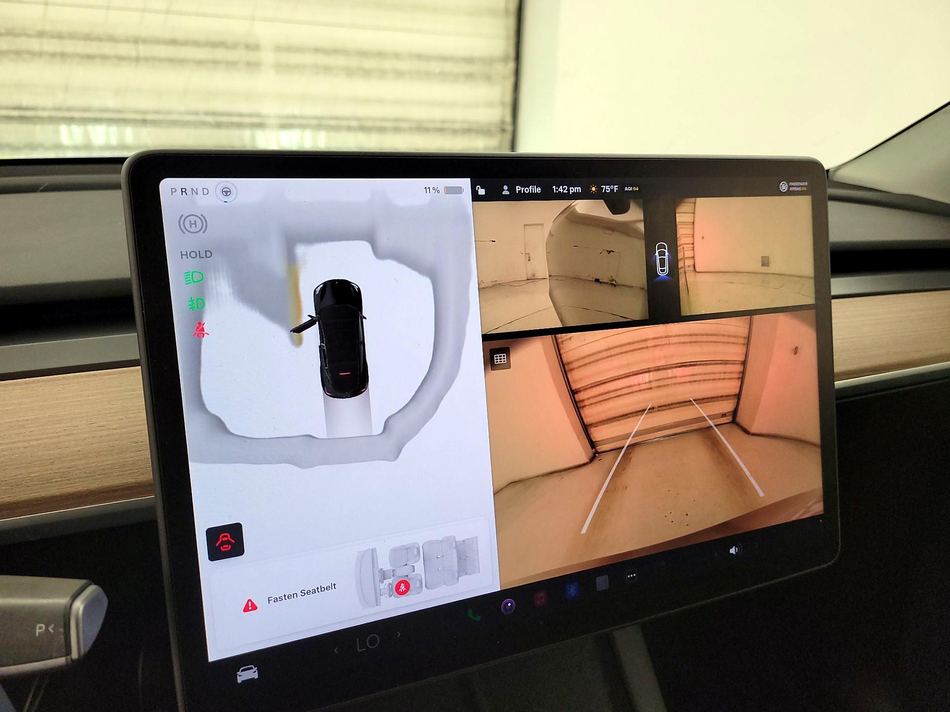 Thumbnail: 2025 Tesla Model Y - 14