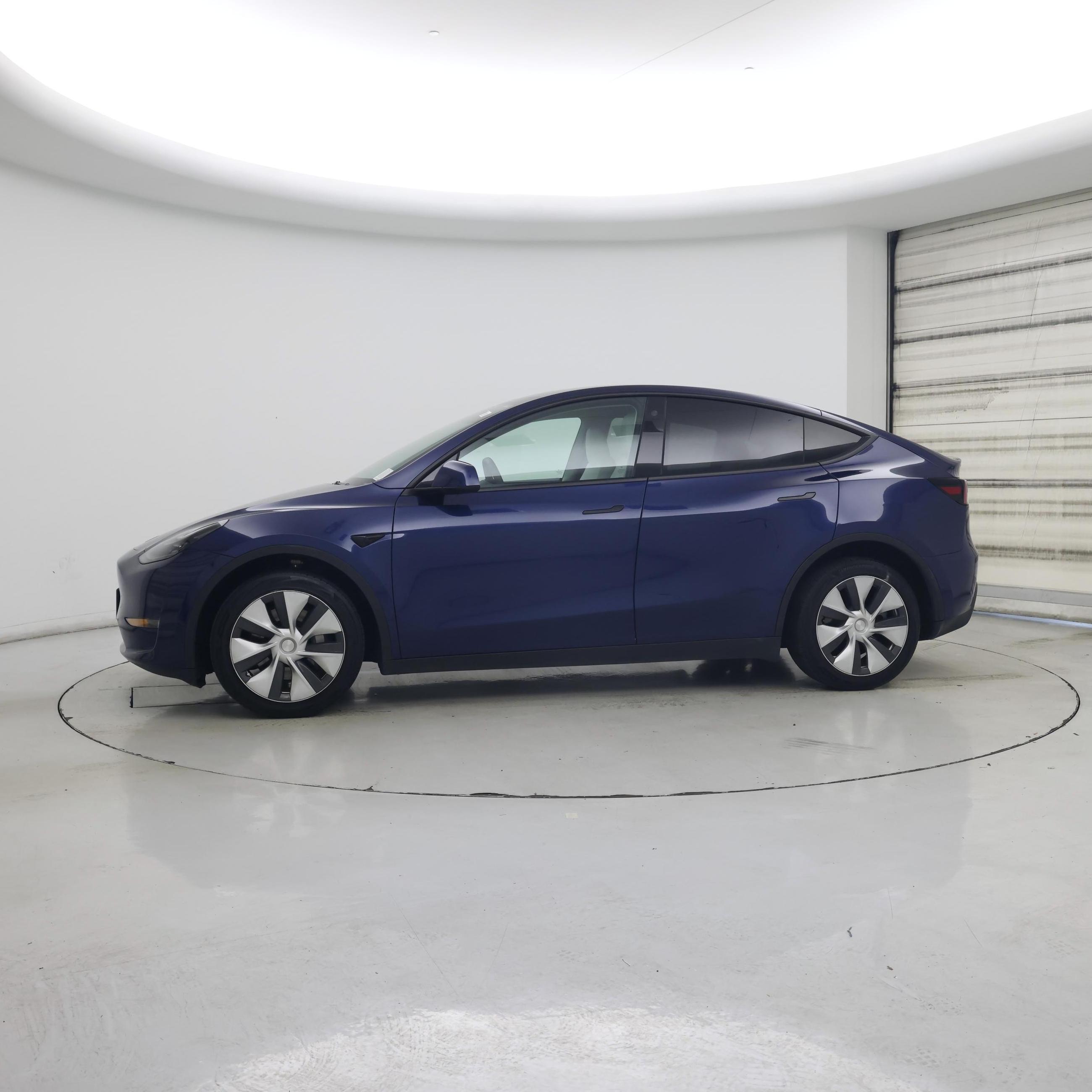 Thumbnail: 2023 Tesla Model Y - 3