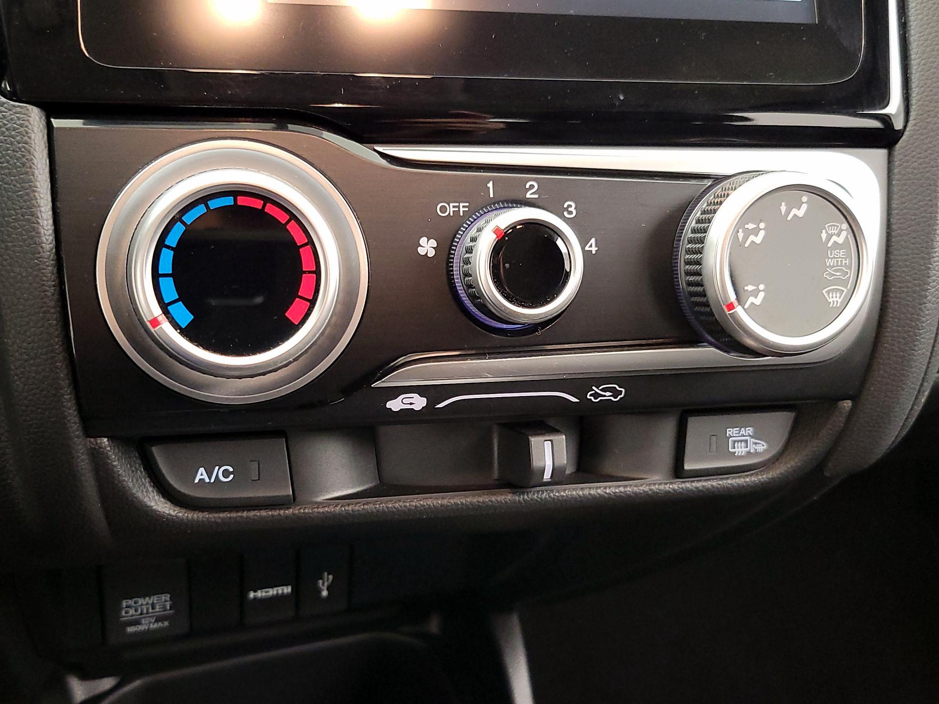 Thumbnail: 2015 Honda Fit - 16