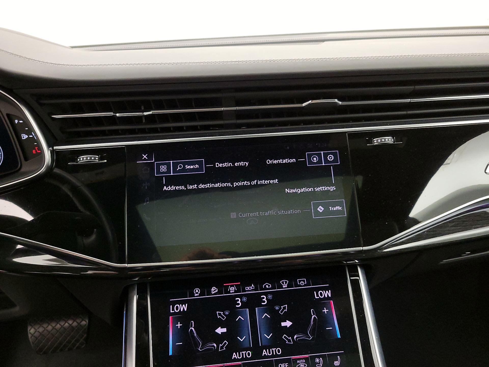 Thumbnail: 2019 Audi Q8 - 14