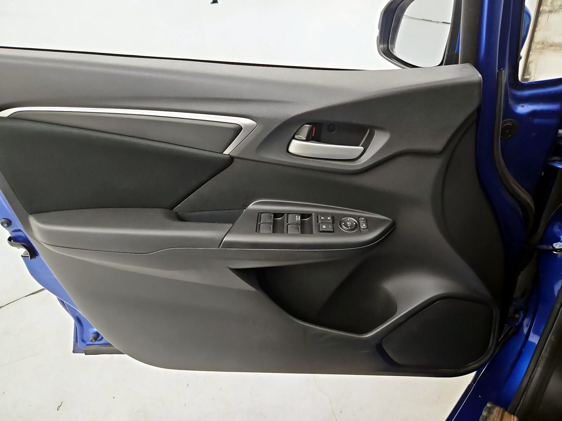 Thumbnail: 2019 Honda Fit - 12