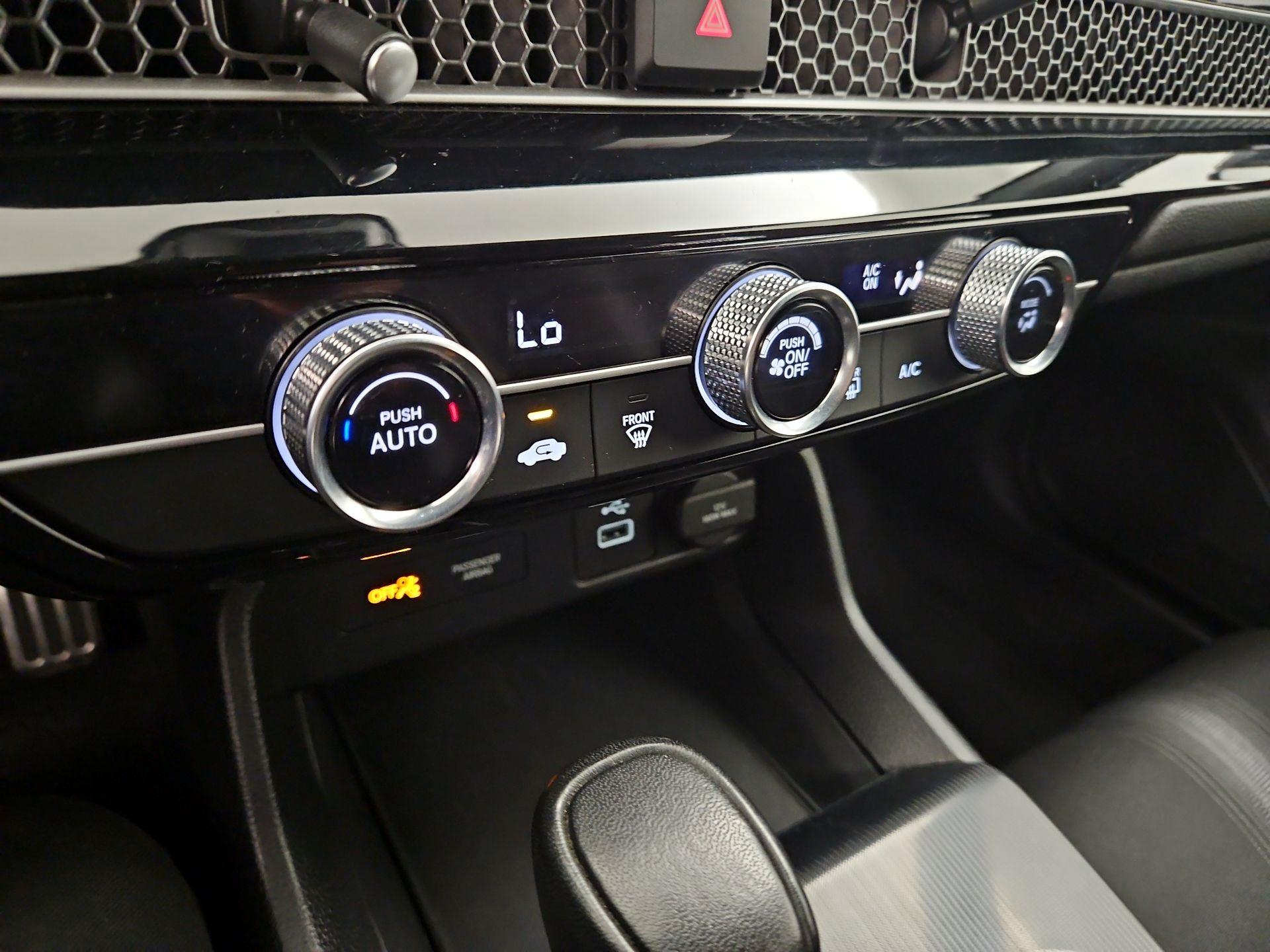 Thumbnail: 2023 Honda Civic - 15