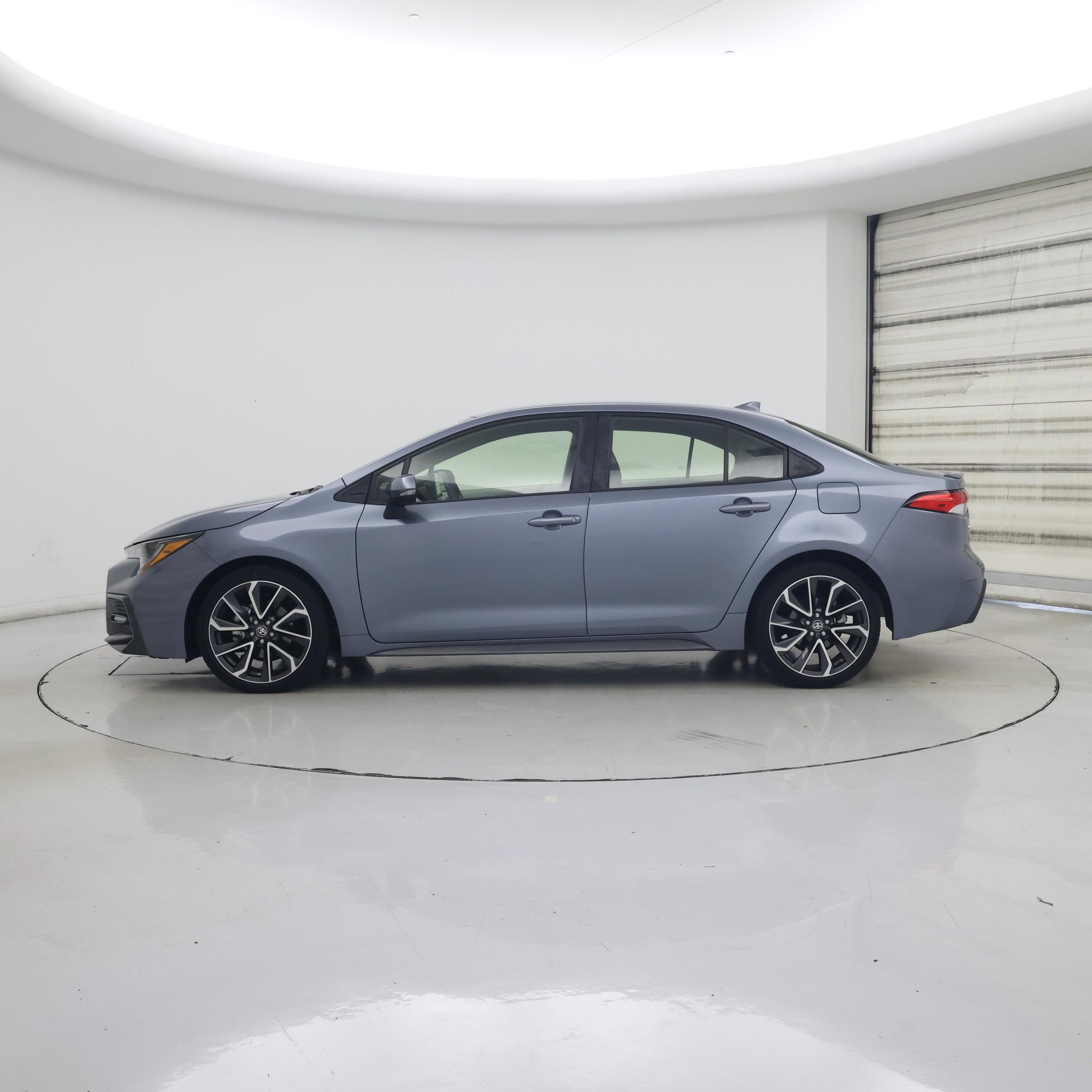 Thumbnail: 2022 Toyota Corolla - 3