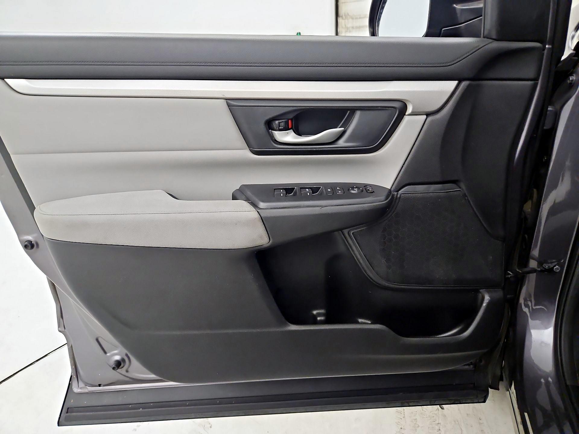Thumbnail: 2017 Honda CR-V - 12