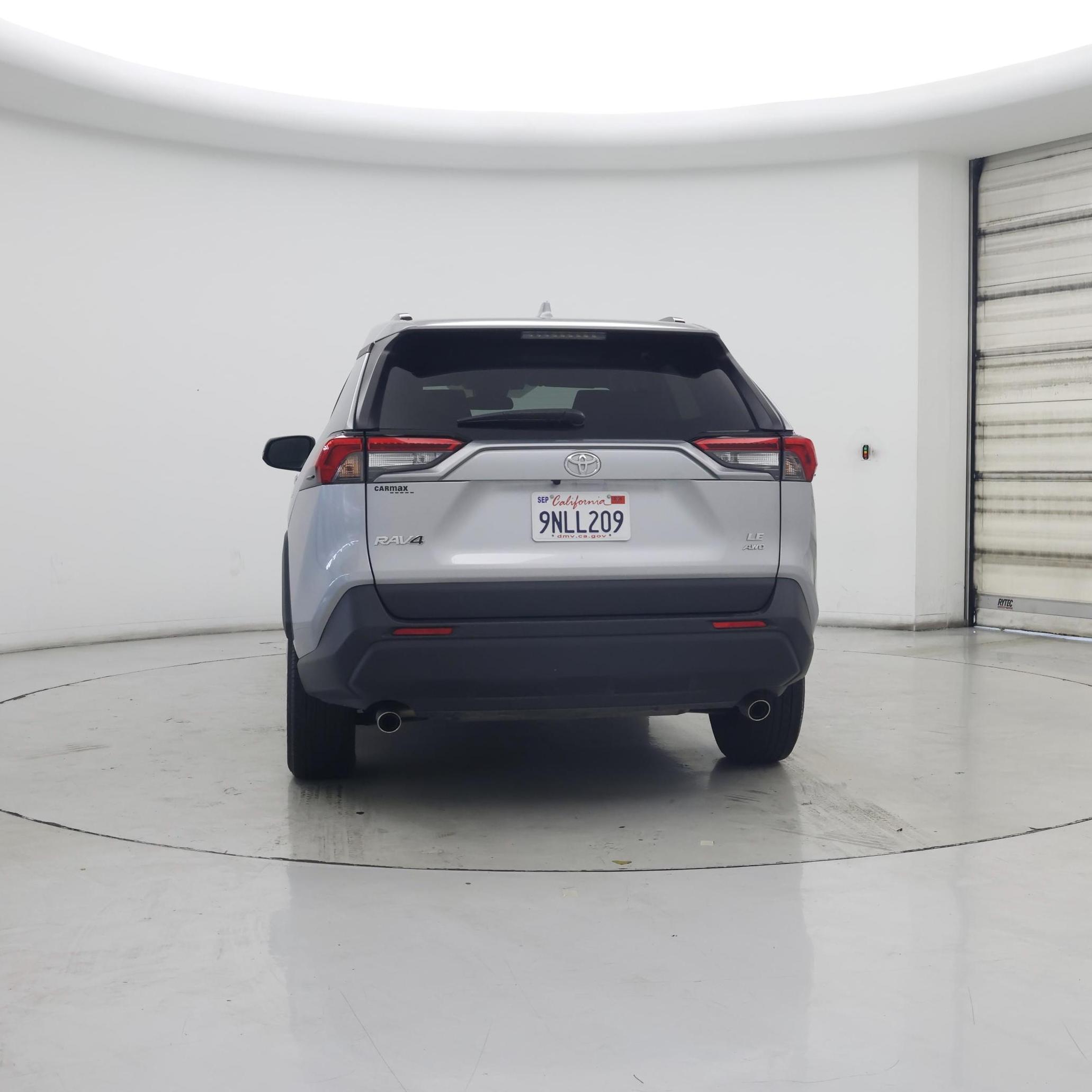 Thumbnail: 2020 Toyota RAV4 - 6