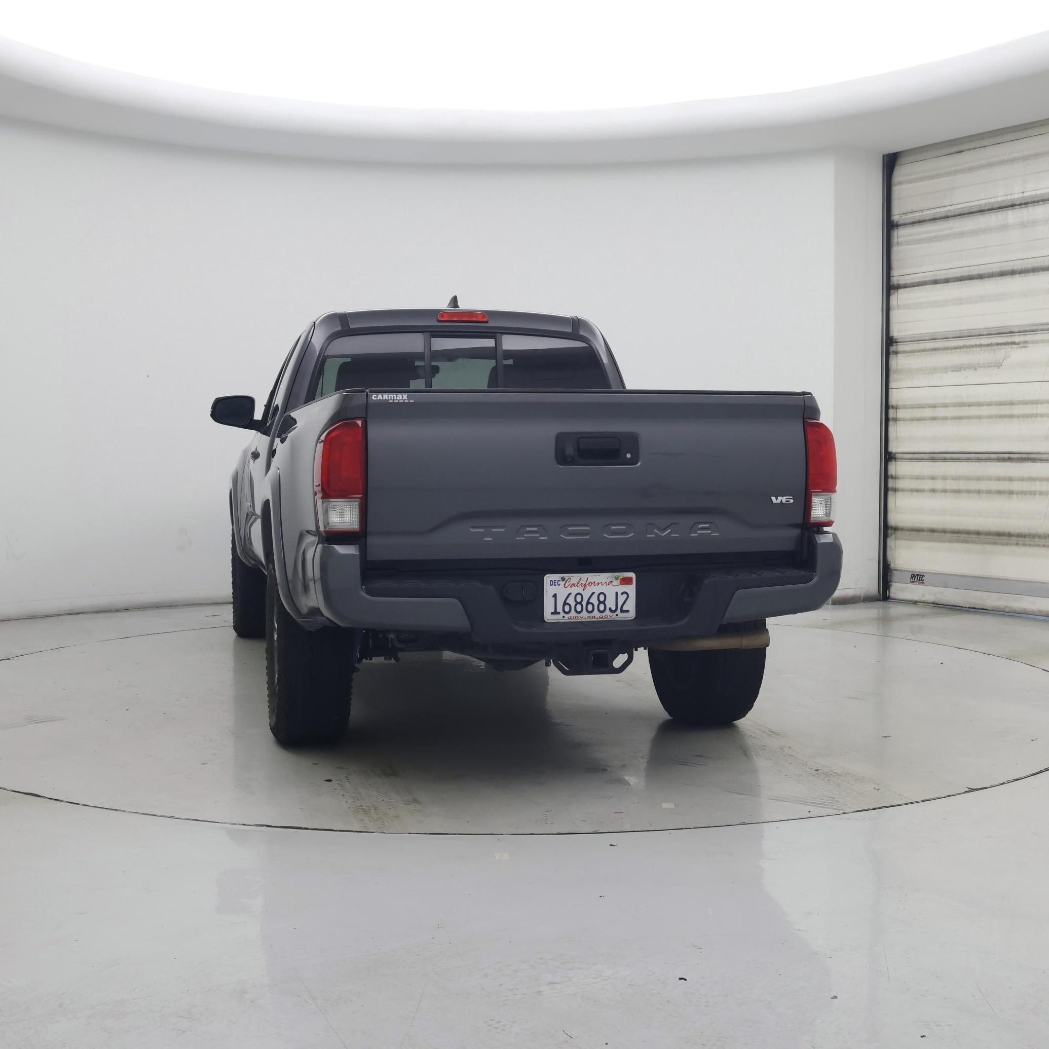 Thumbnail: 2017 Toyota Tacoma - 6