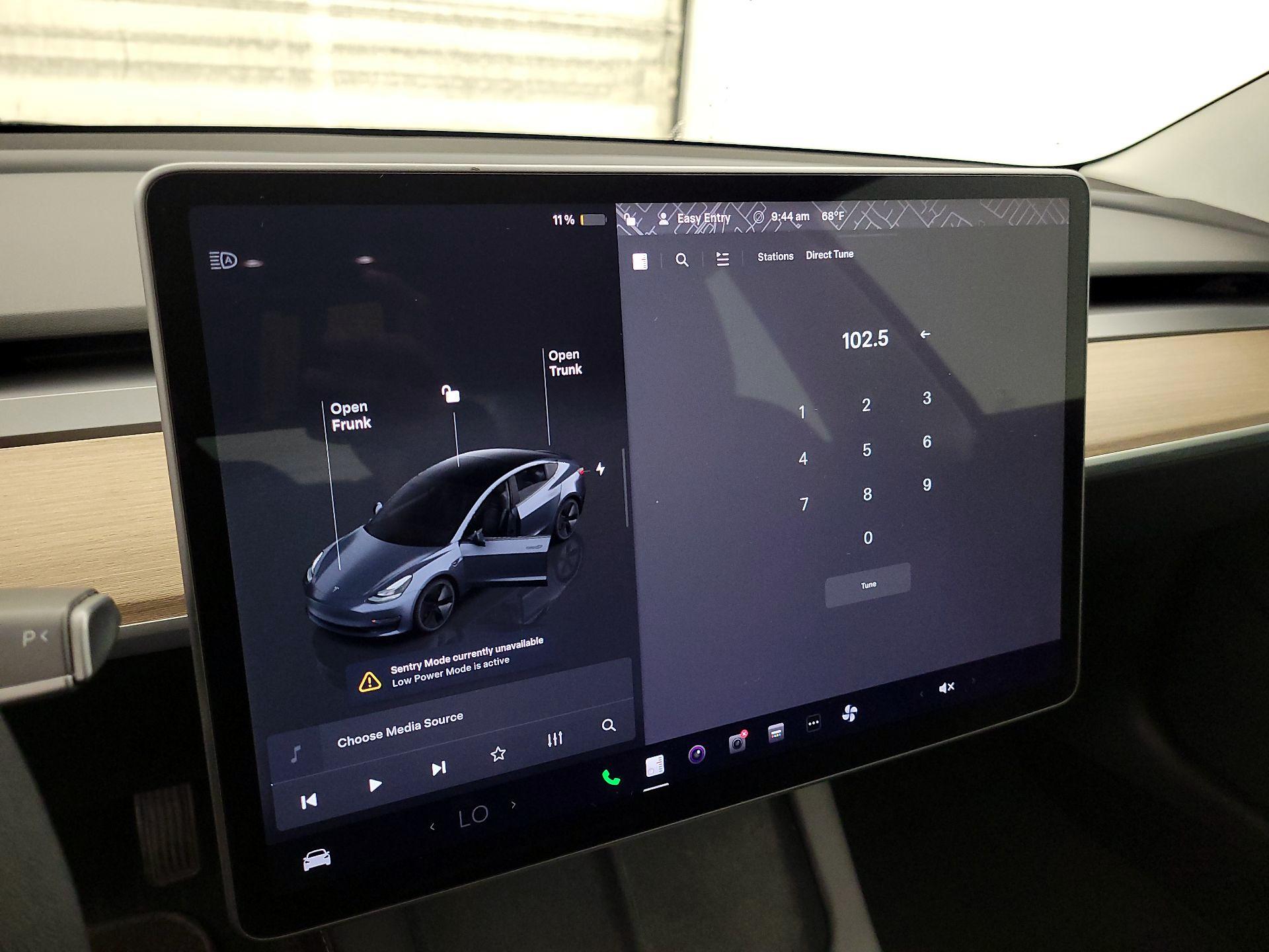 Thumbnail: 2023 Tesla Model 3 - 15