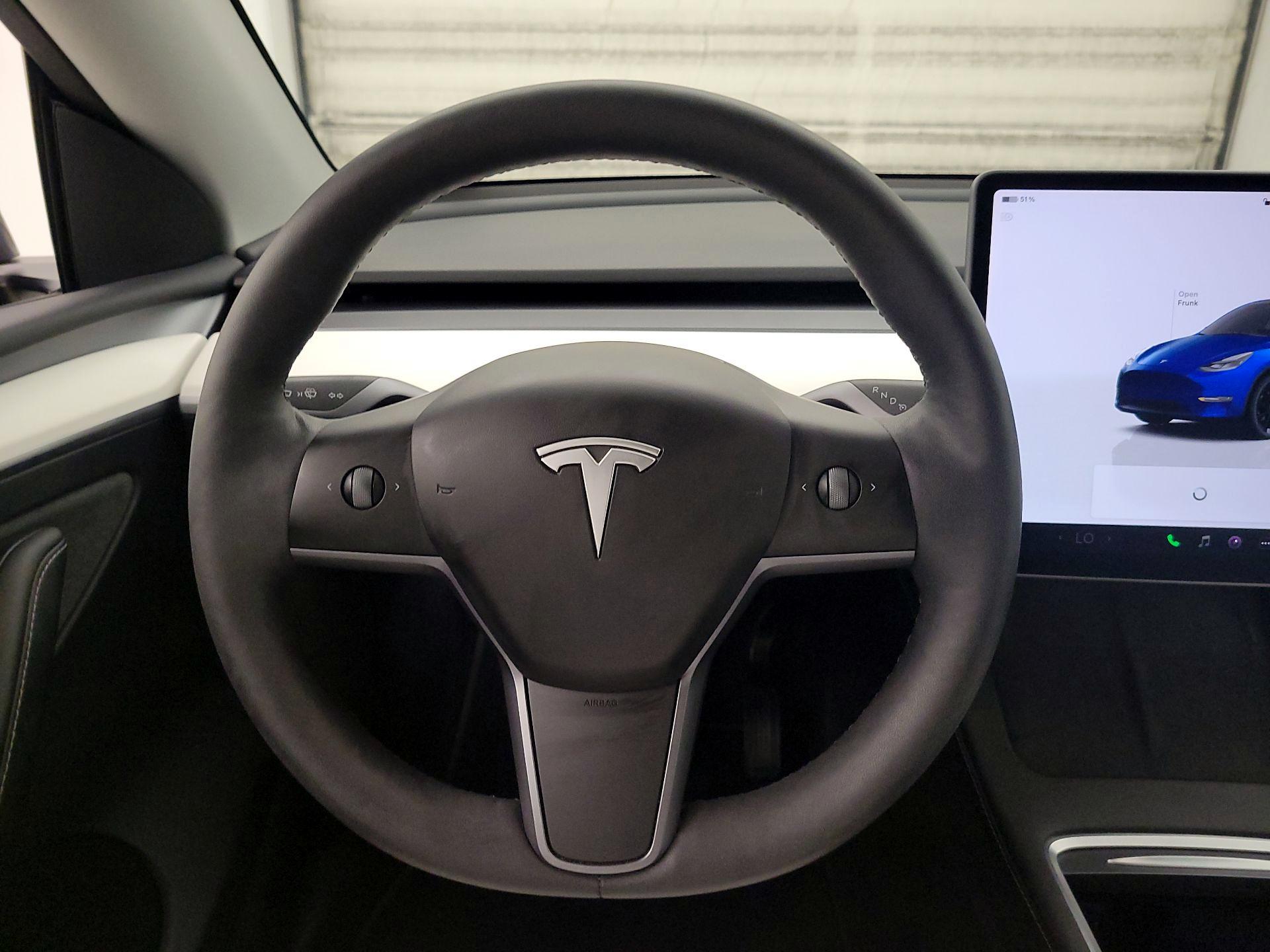 Thumbnail: 2023 Tesla Model Y - 10