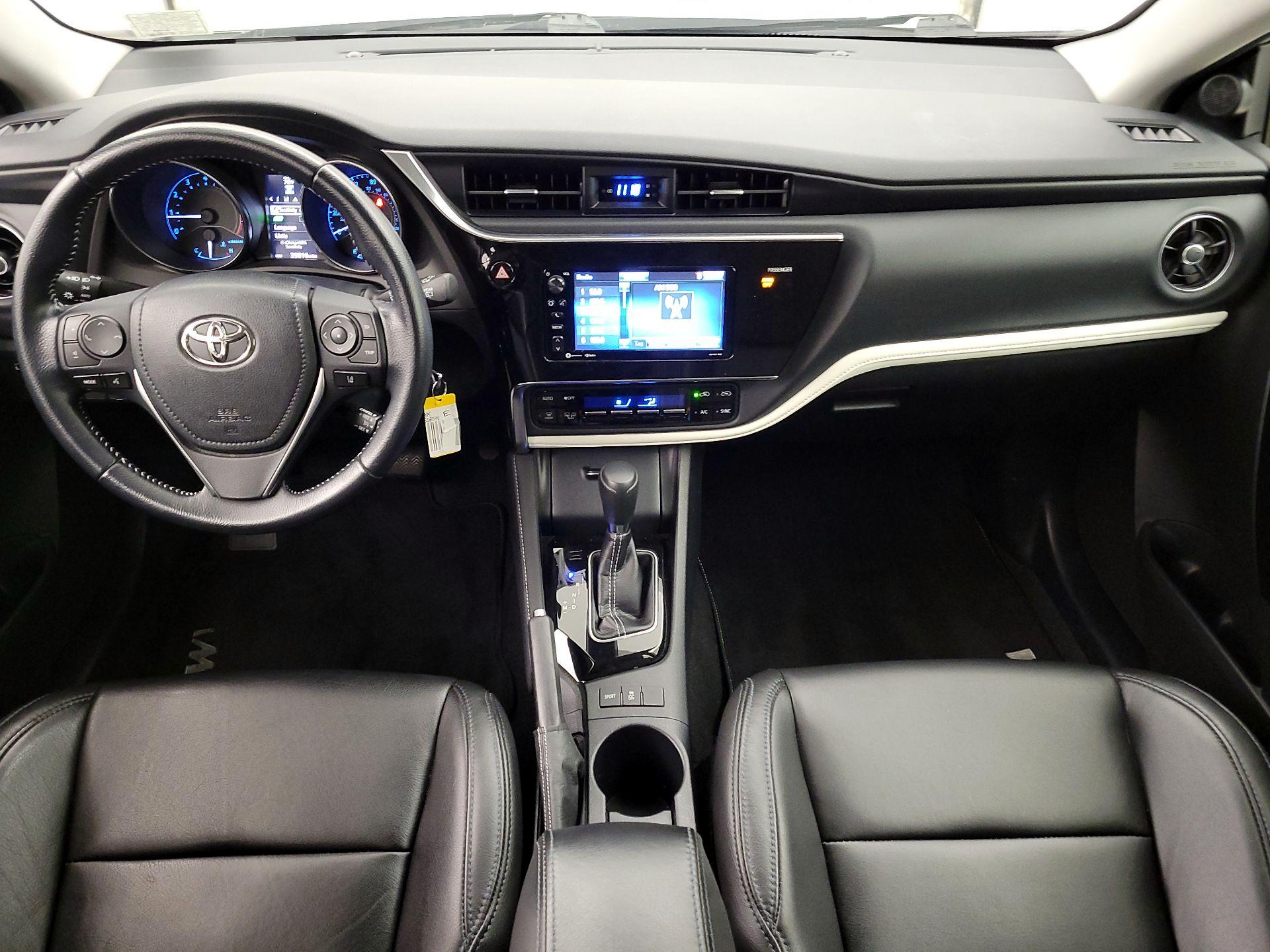 Thumbnail: 2018 Toyota Corolla iM - 9