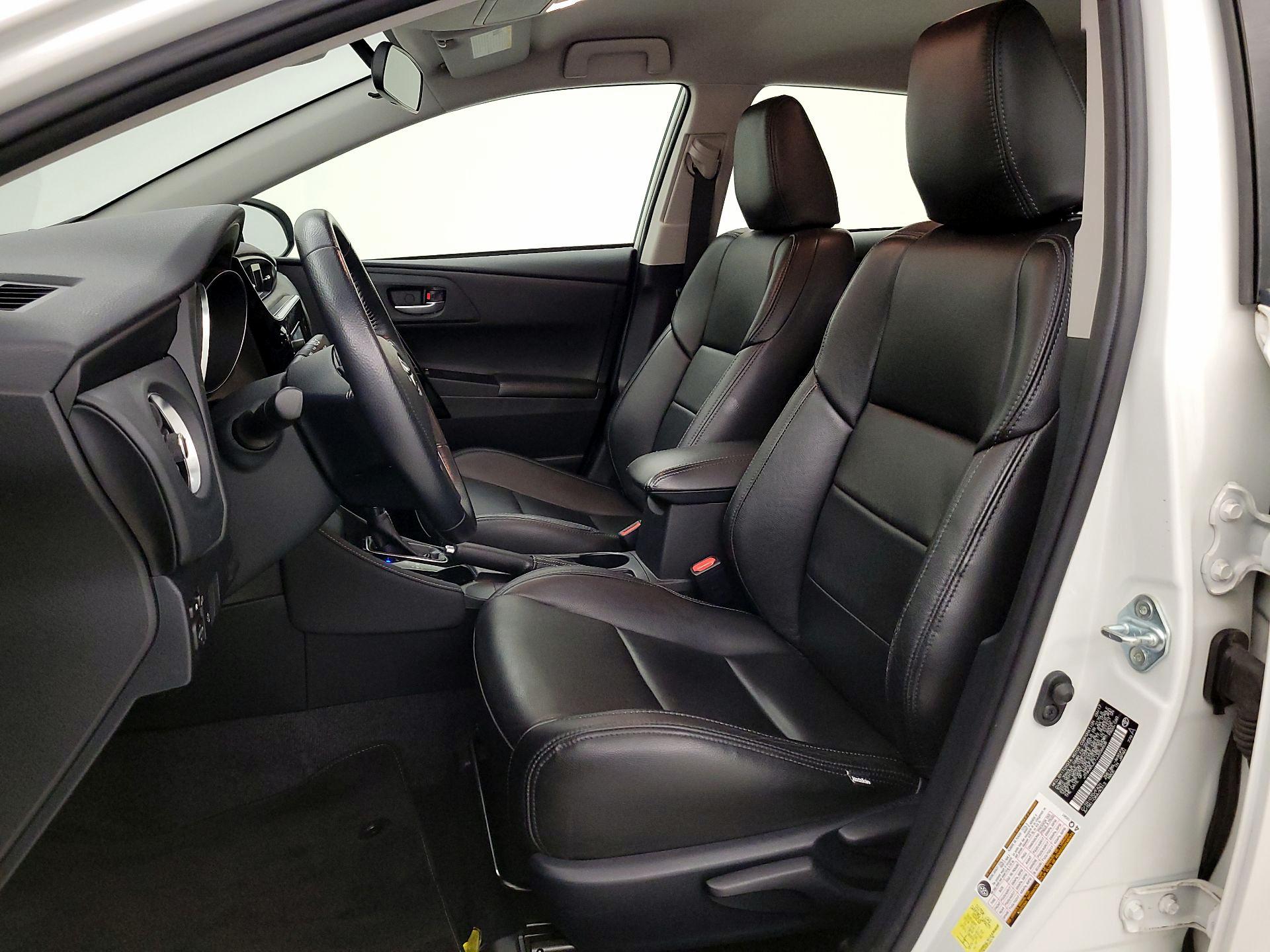 Thumbnail: 2018 Toyota Corolla iM - 11