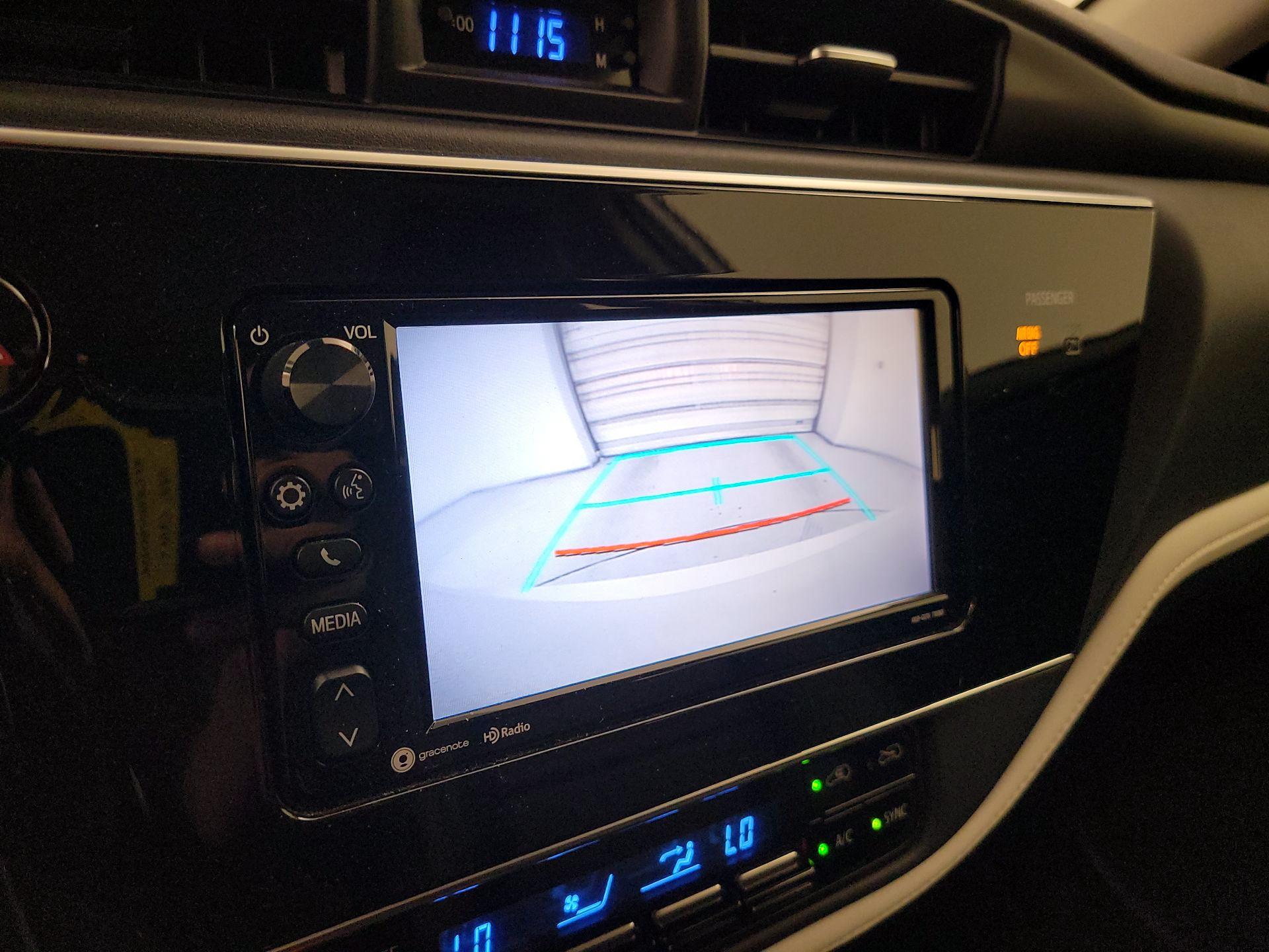 Thumbnail: 2018 Toyota Corolla iM - 13