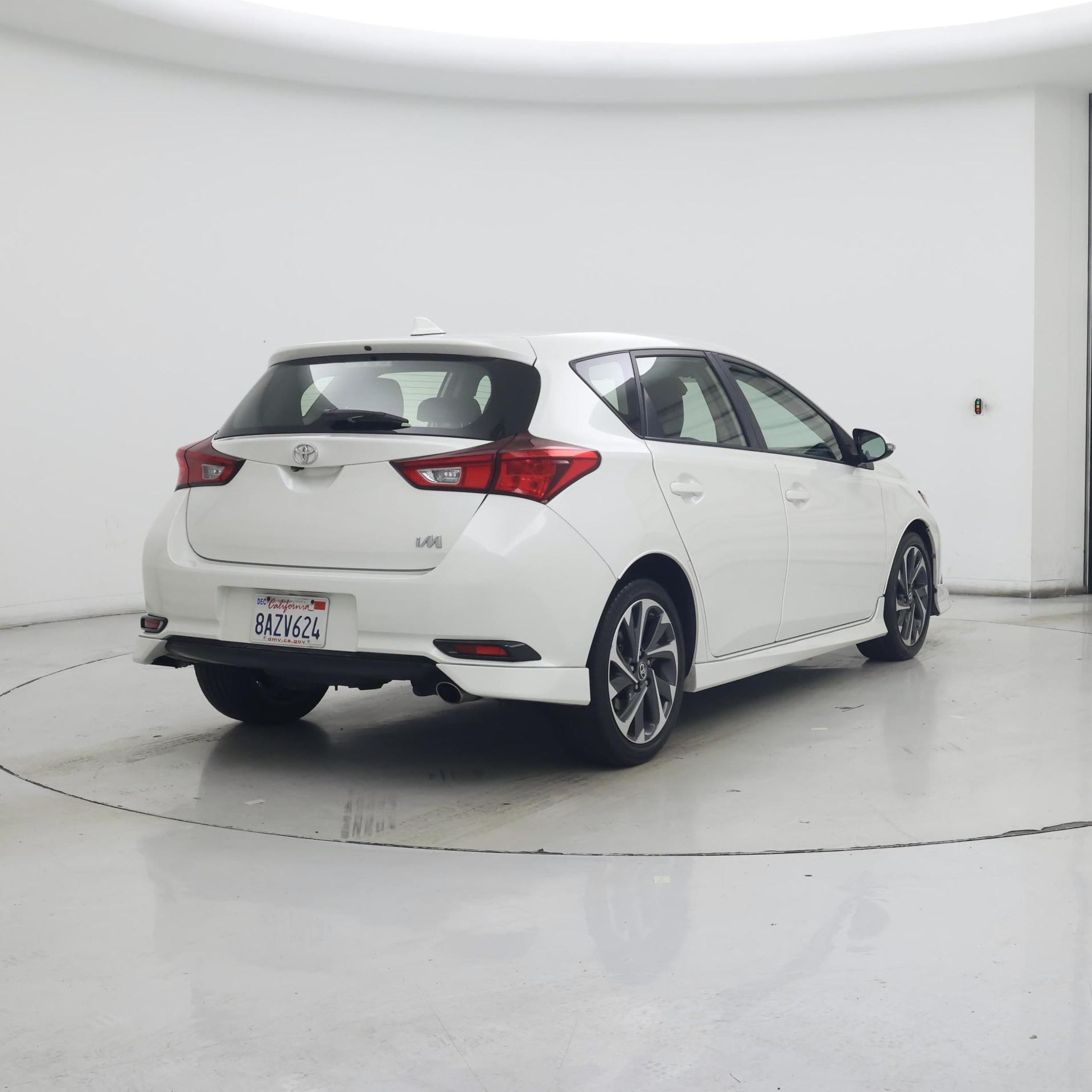 Thumbnail: 2018 Toyota Corolla iM - 8