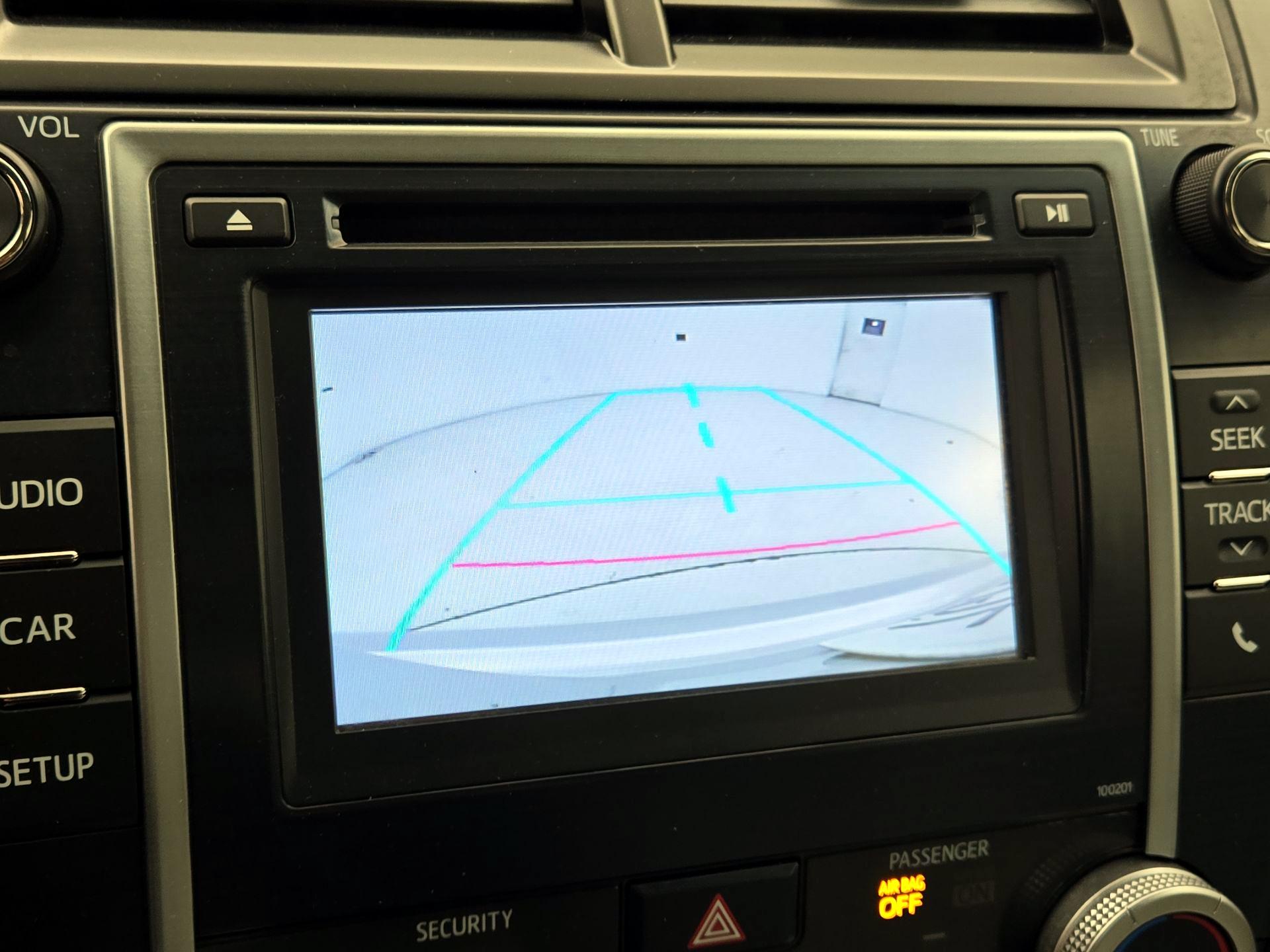 Thumbnail: 2014 Toyota Camry - 14