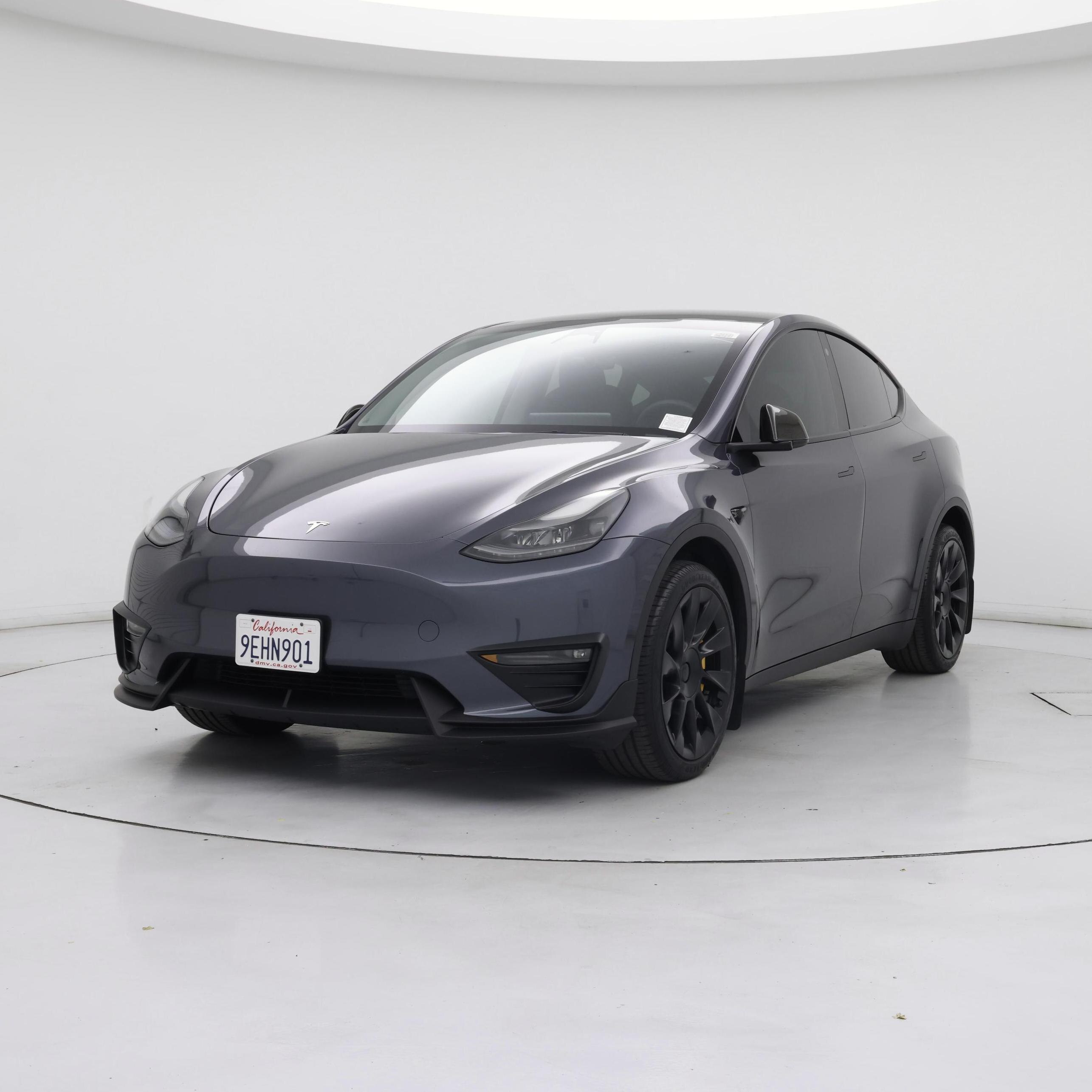 Thumbnail: 2023 Tesla Model Y - 4