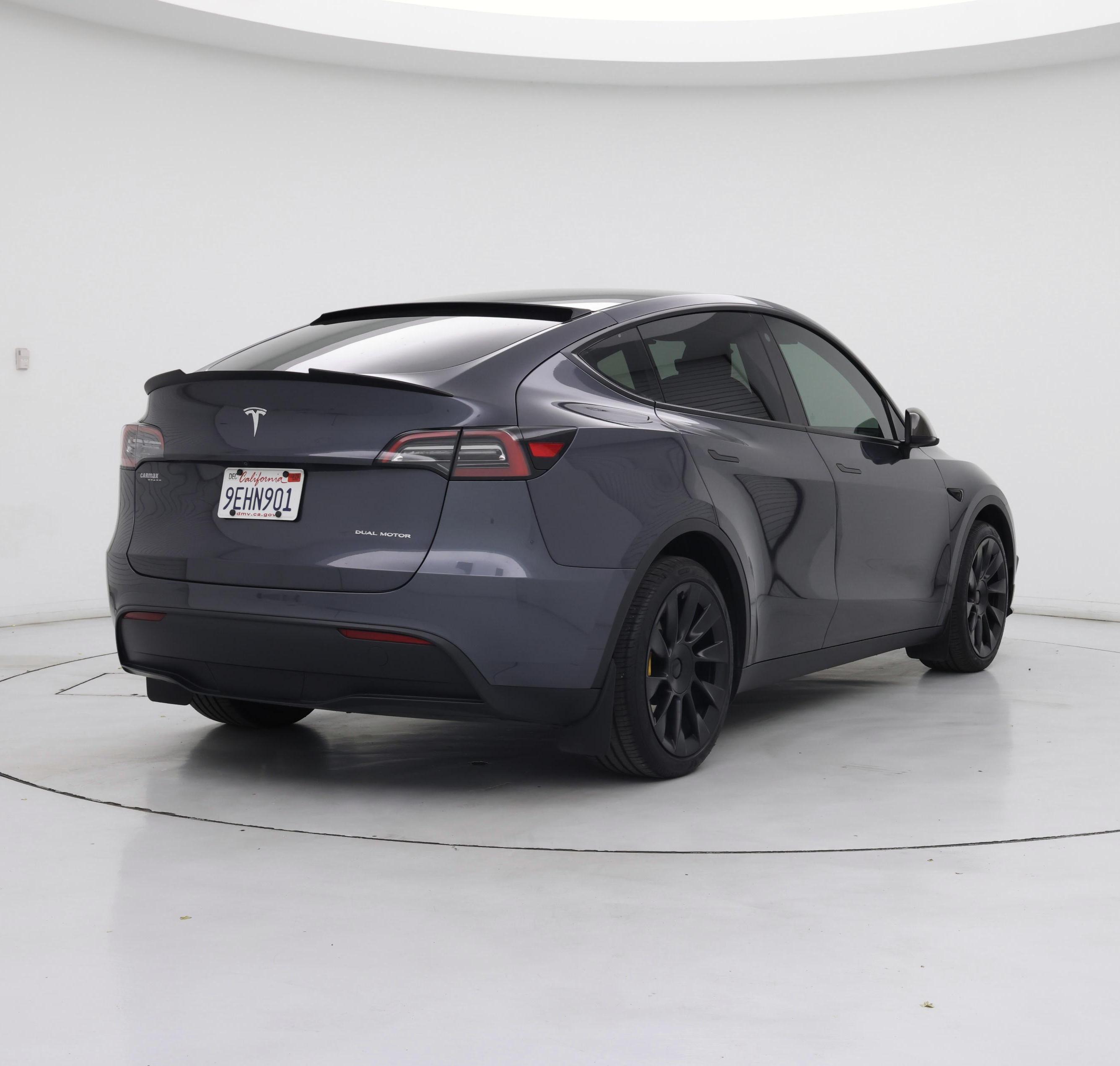 Thumbnail: 2023 Tesla Model Y - 8
