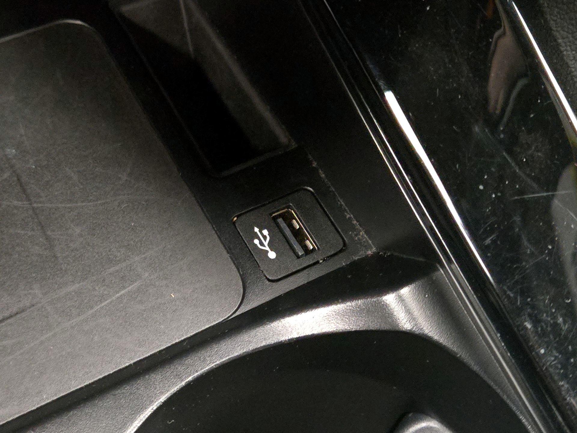 Thumbnail: 2021 BMW X4 - 19