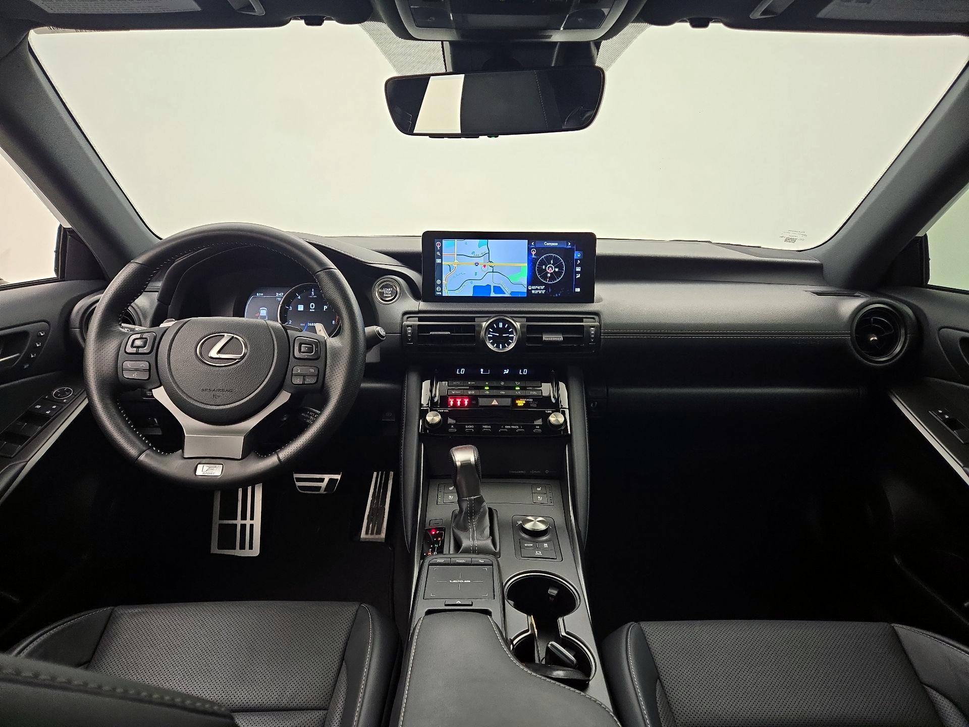 Thumbnail: 2023 Lexus IS - 9