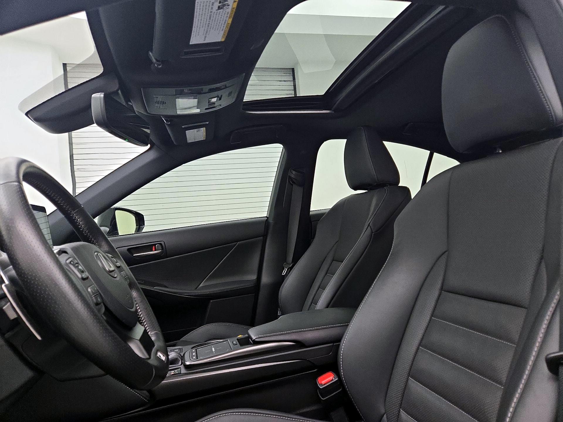 Thumbnail: 2023 Lexus IS - 20