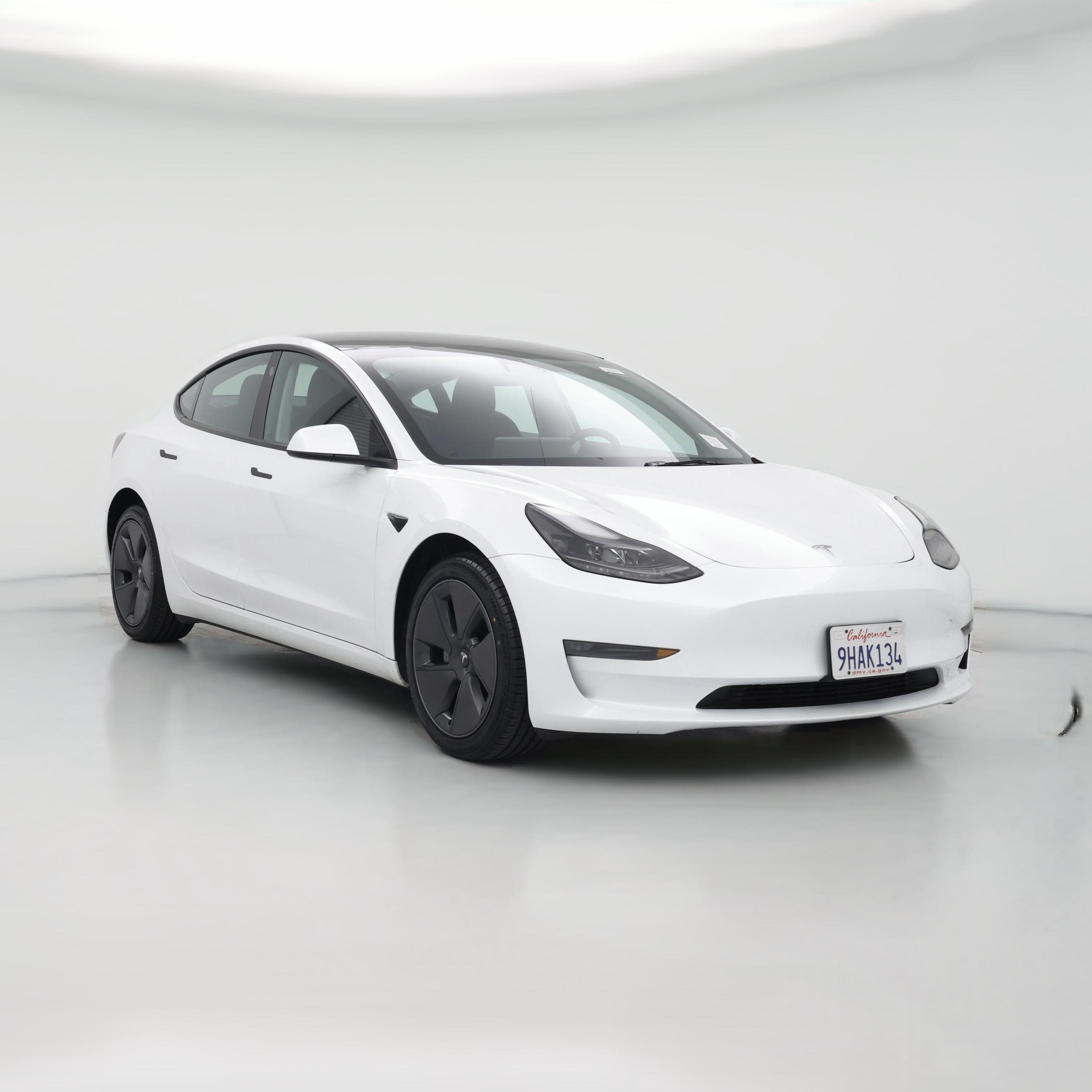 Thumbnail: 2023 Tesla Model 3 - 1