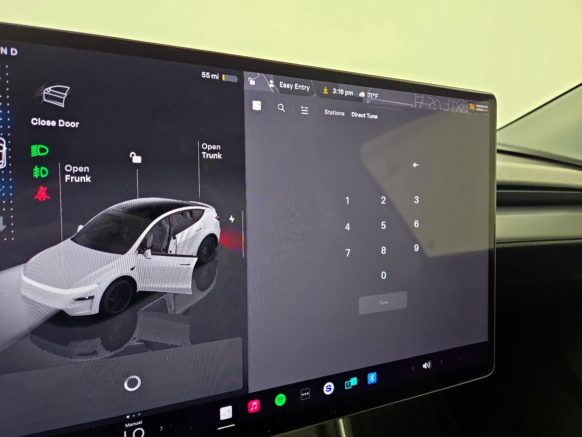 Thumbnail: 2026 Tesla Model Y - 15