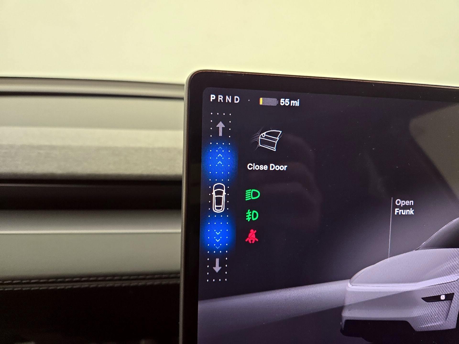 Thumbnail: 2026 Tesla Model Y - 17