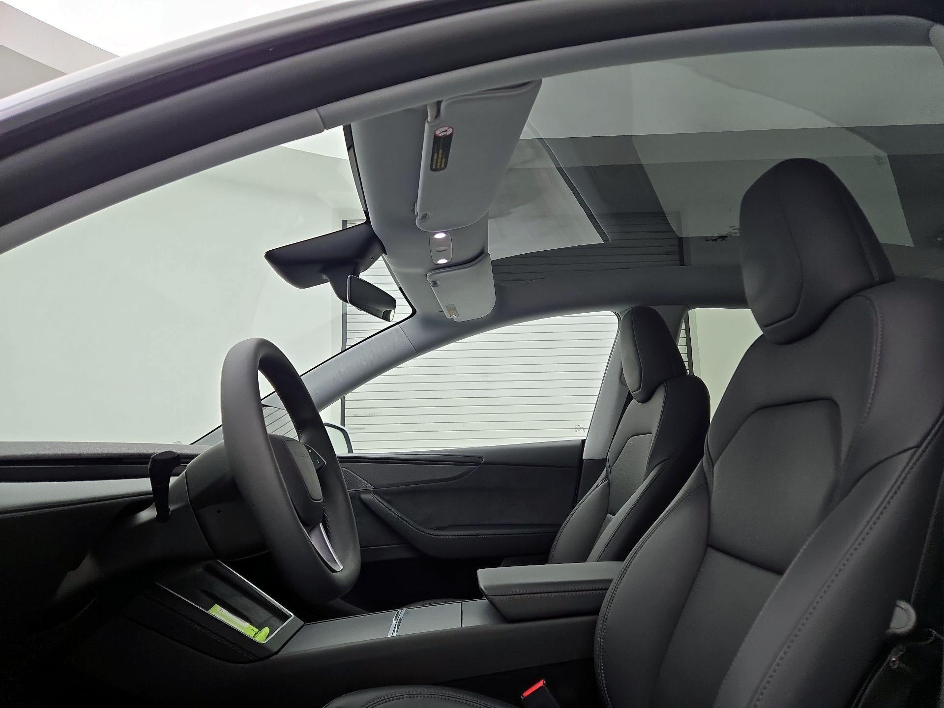 Thumbnail: 2026 Tesla Model Y - 18